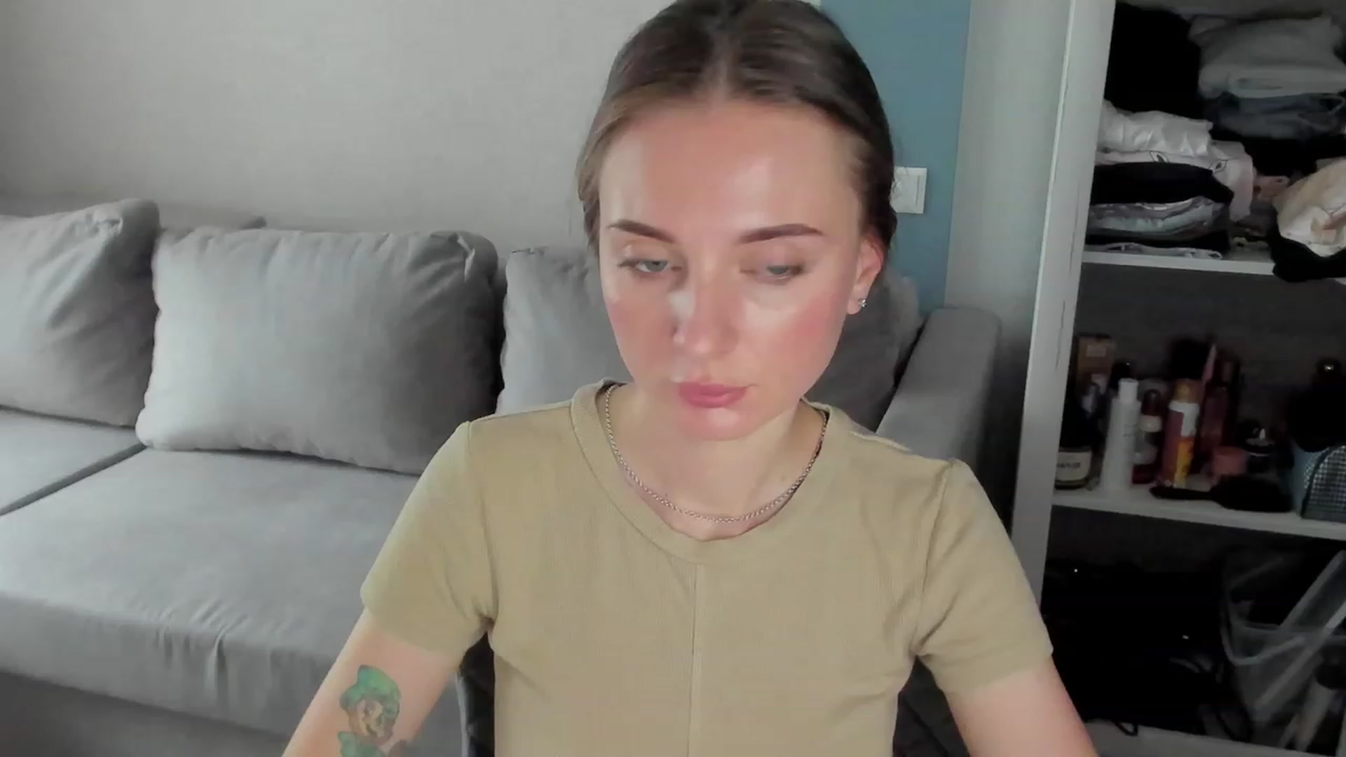 Gallery image thumbnail from Iam_Sasha's myfreecams stream on, 06/12/2023, 10:35 image 10 of 20