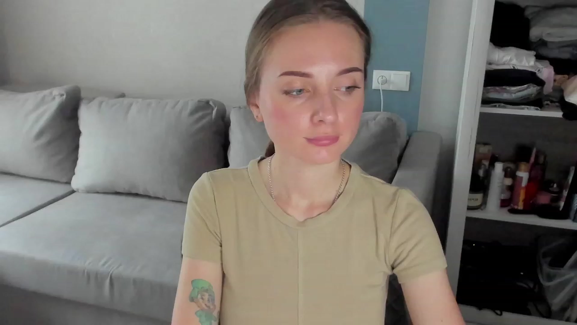 Gallery image thumbnail from Iam_Sasha's myfreecams stream on, 06/12/2023, 11:33 image 18 of 20