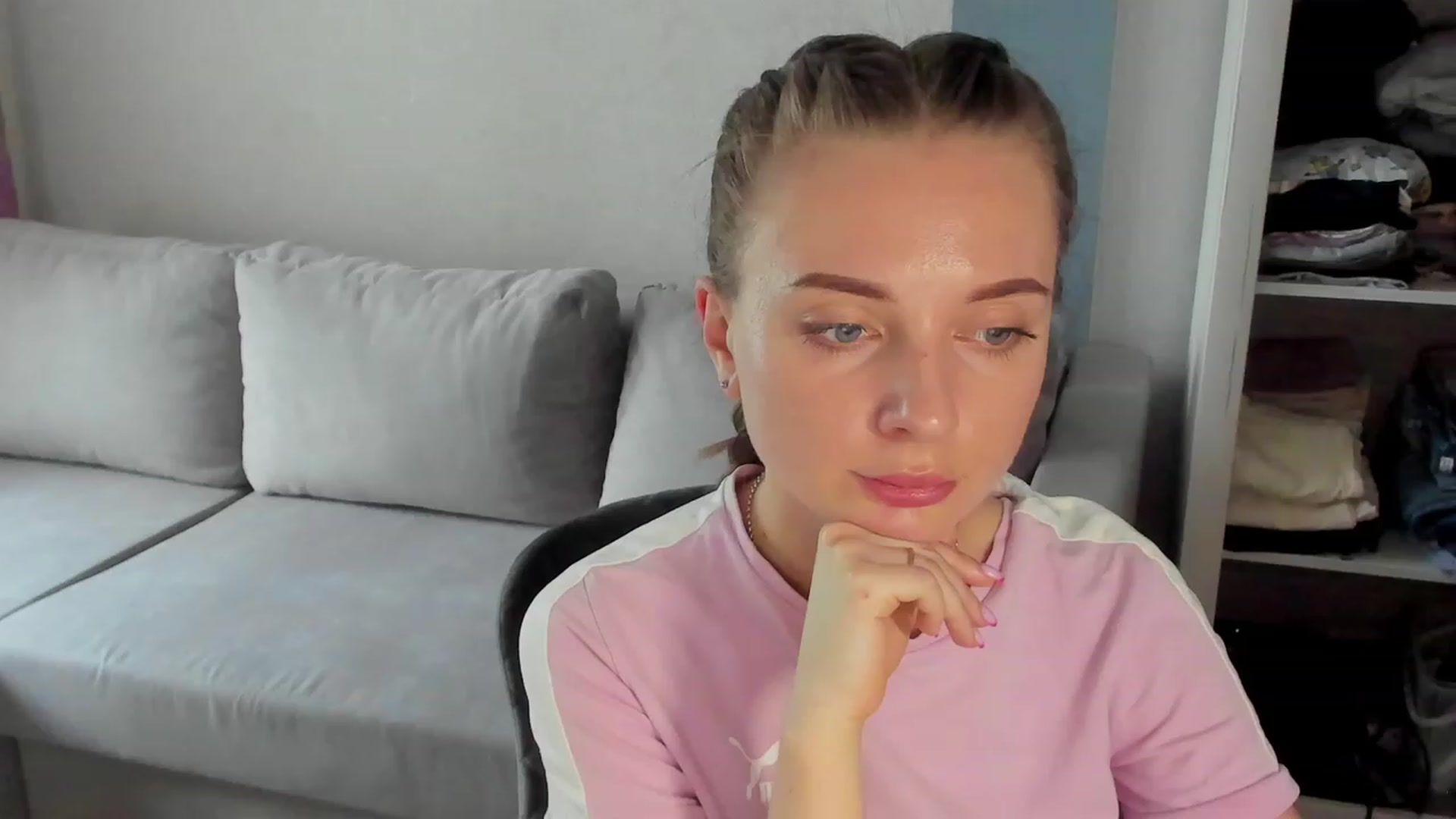 Gallery image thumbnail from Iam_Sasha's myfreecams stream on, 06/16/2023, 12:19 image 10 of 20
