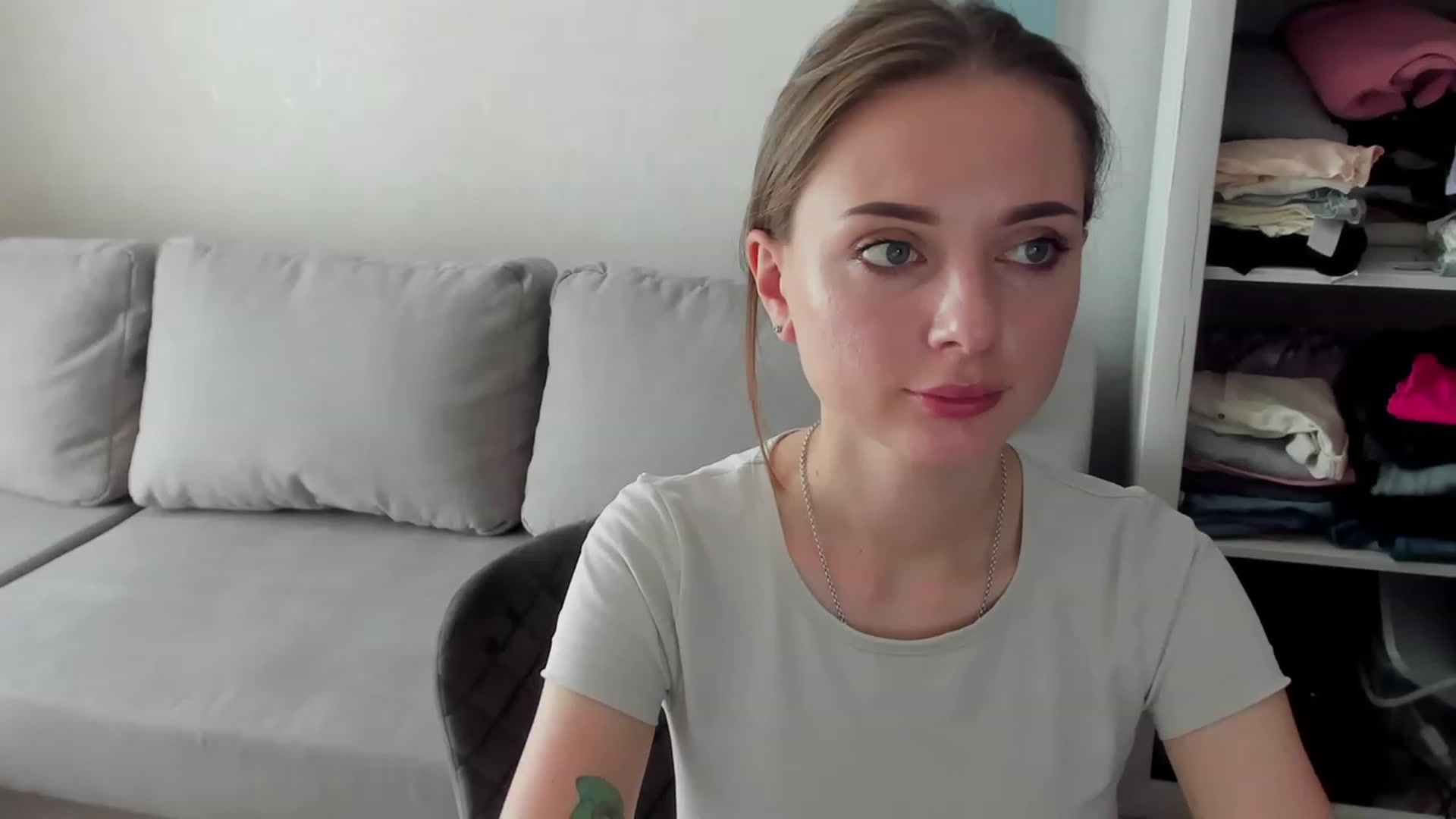 Gallery image thumbnail from Iam_Sasha's myfreecams stream on, 06/23/2023, 08:45 image 4 of 20