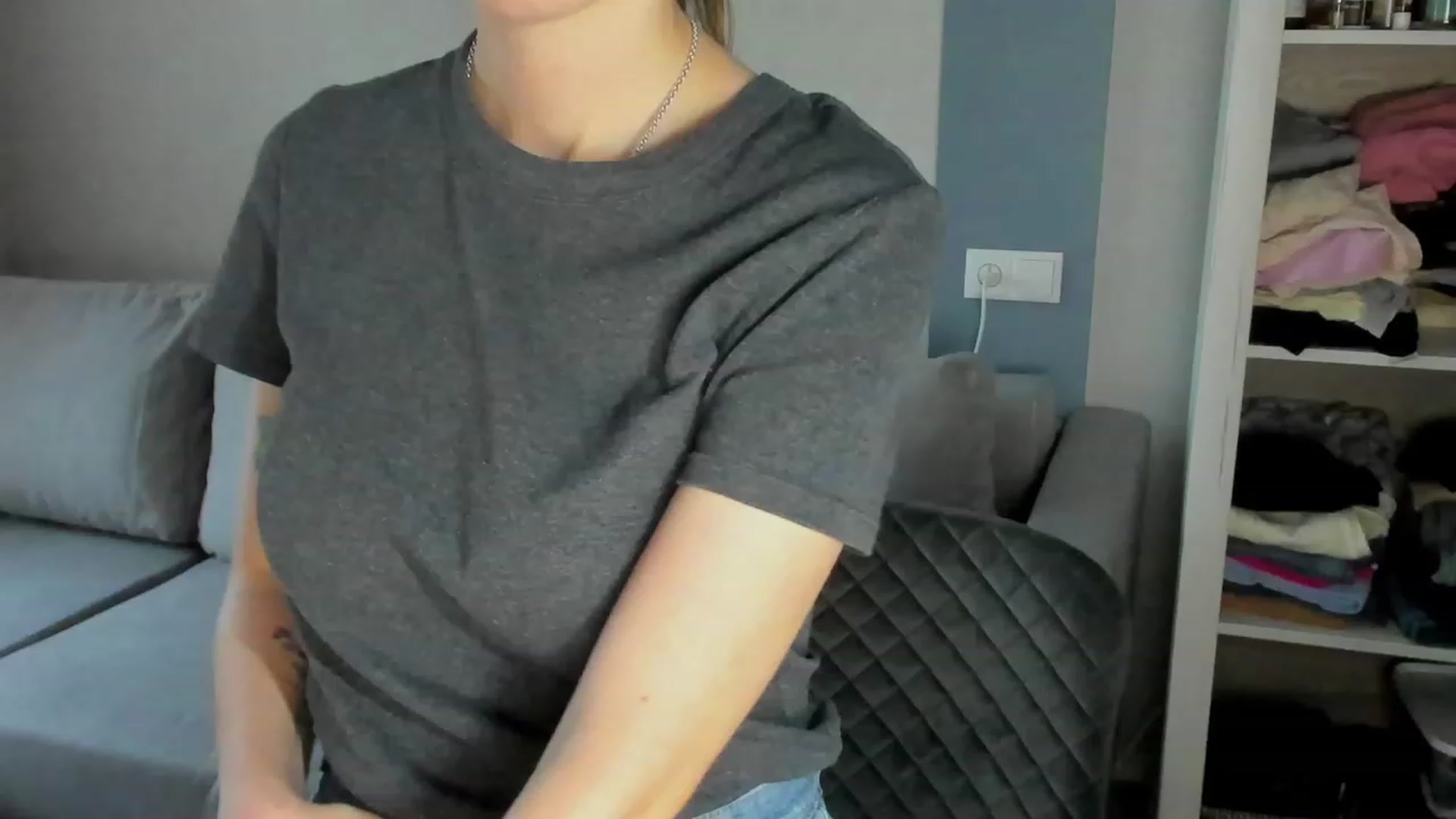 Gallery image thumbnail from Iam_Sasha's myfreecams stream on, 06/26/2023, 16:58 image 20 of 20