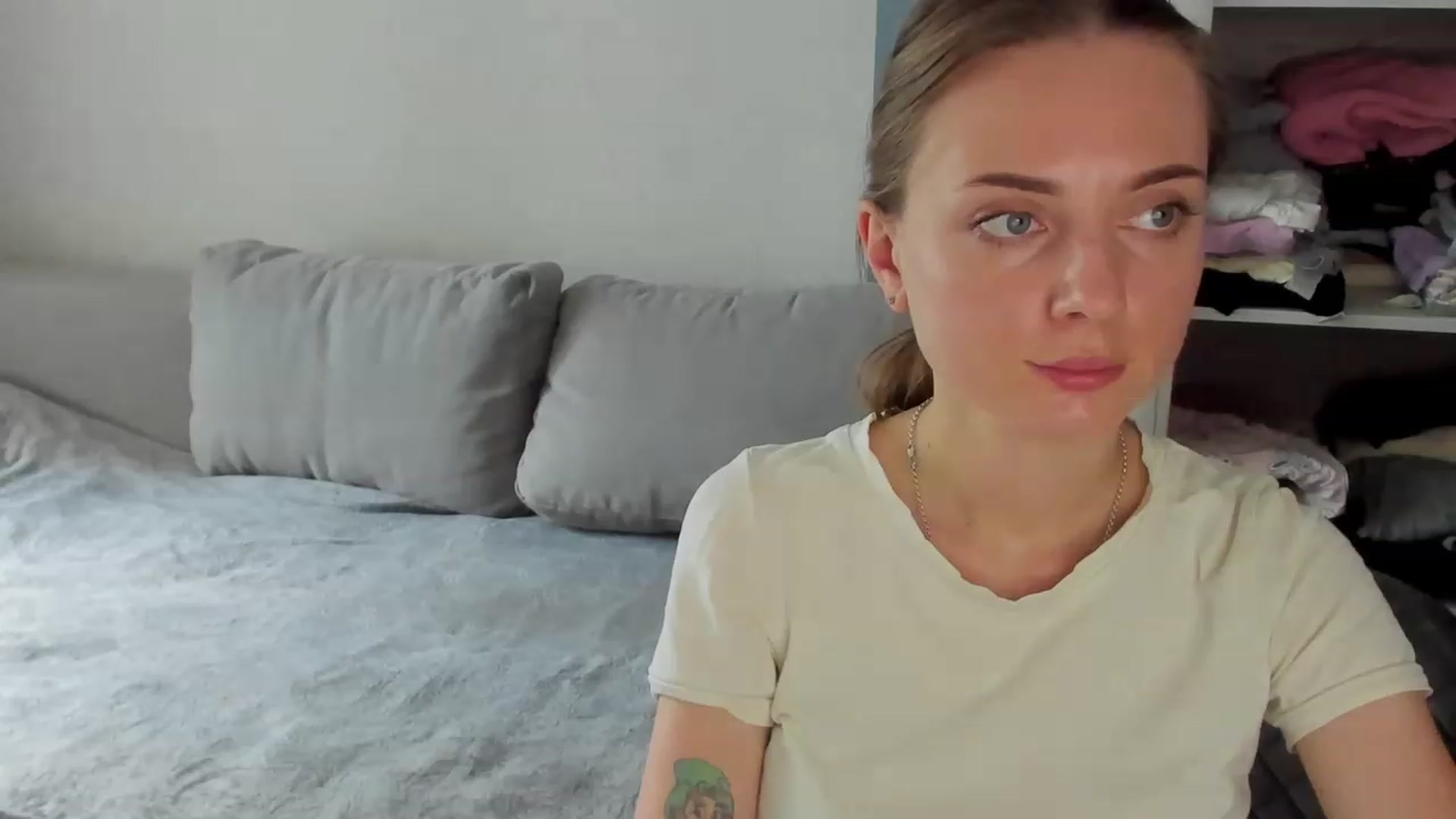 Gallery image thumbnail from Iam_Sasha's myfreecams stream on, 06/30/2023, 12:37 image 15 of 20