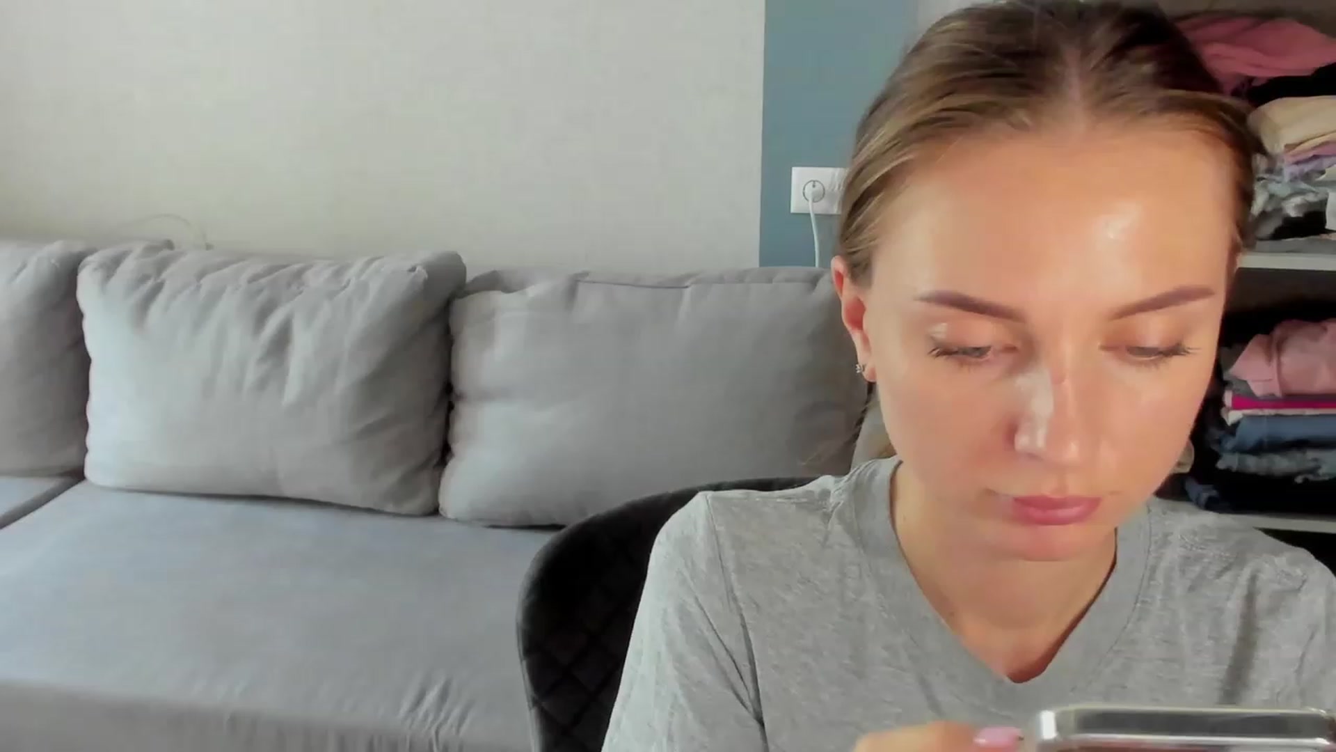 Gallery image thumbnail from Iam_Sasha's myfreecams stream on, 07/10/2023, 12:19 image 6 of 20