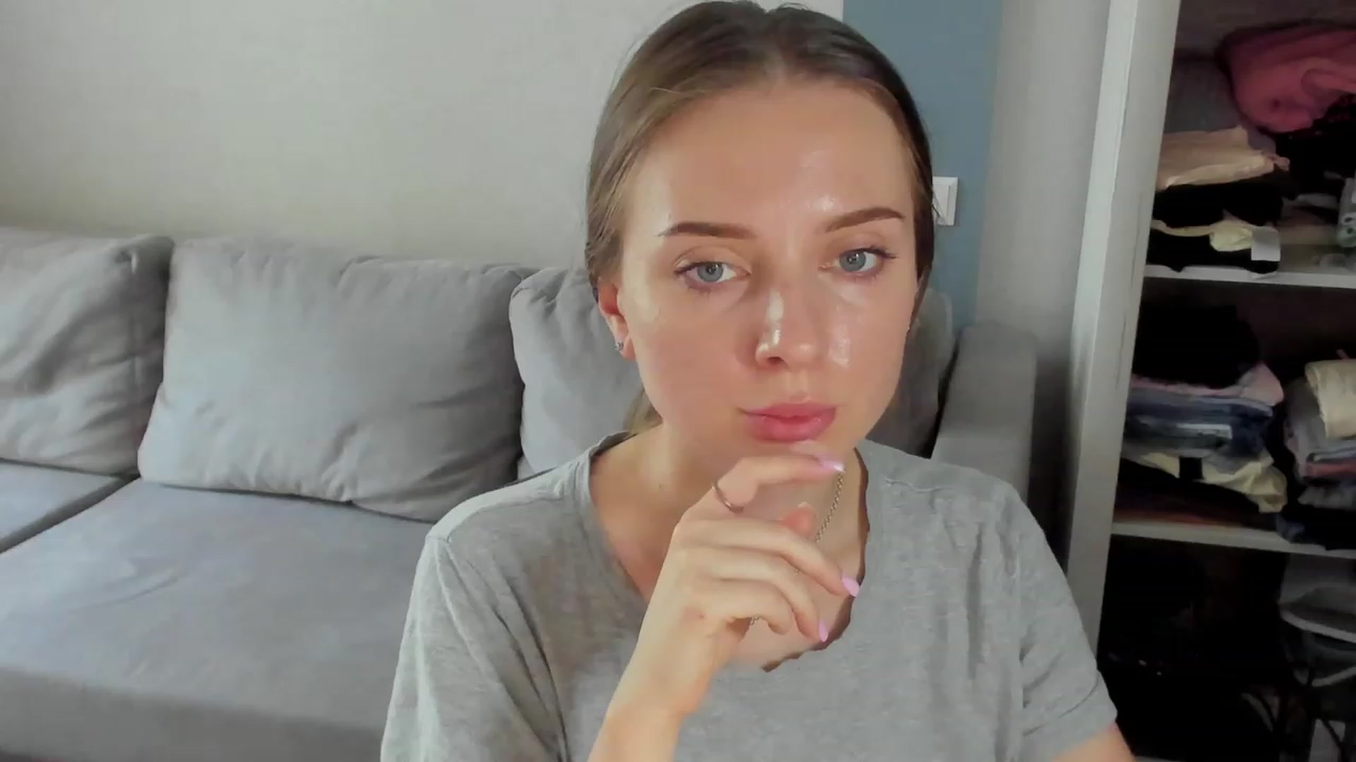 Gallery image thumbnail from Iam_Sasha's myfreecams stream on, 07/12/2023, 12:26 image 4 of 20