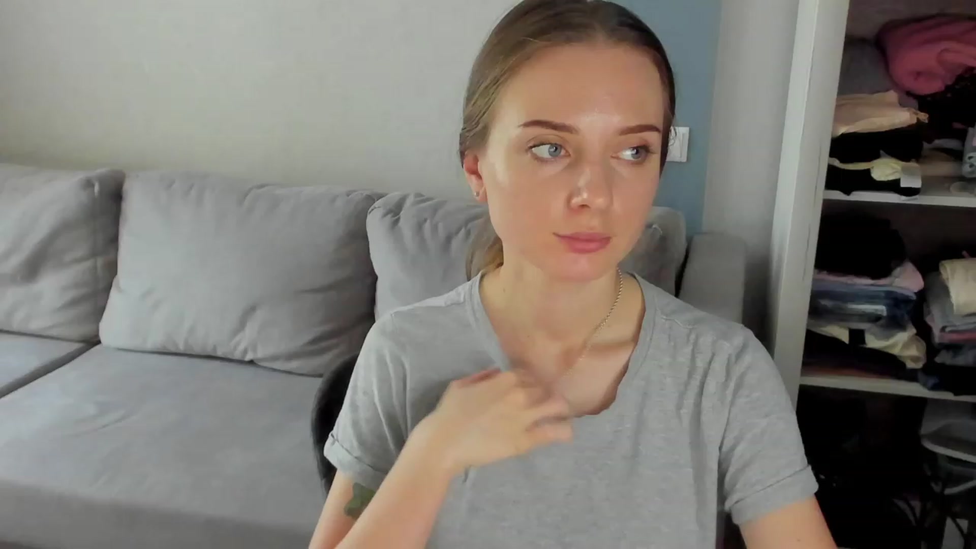 Gallery image thumbnail from Iam_Sasha's myfreecams stream on, 07/12/2023, 12:26 image 11 of 20