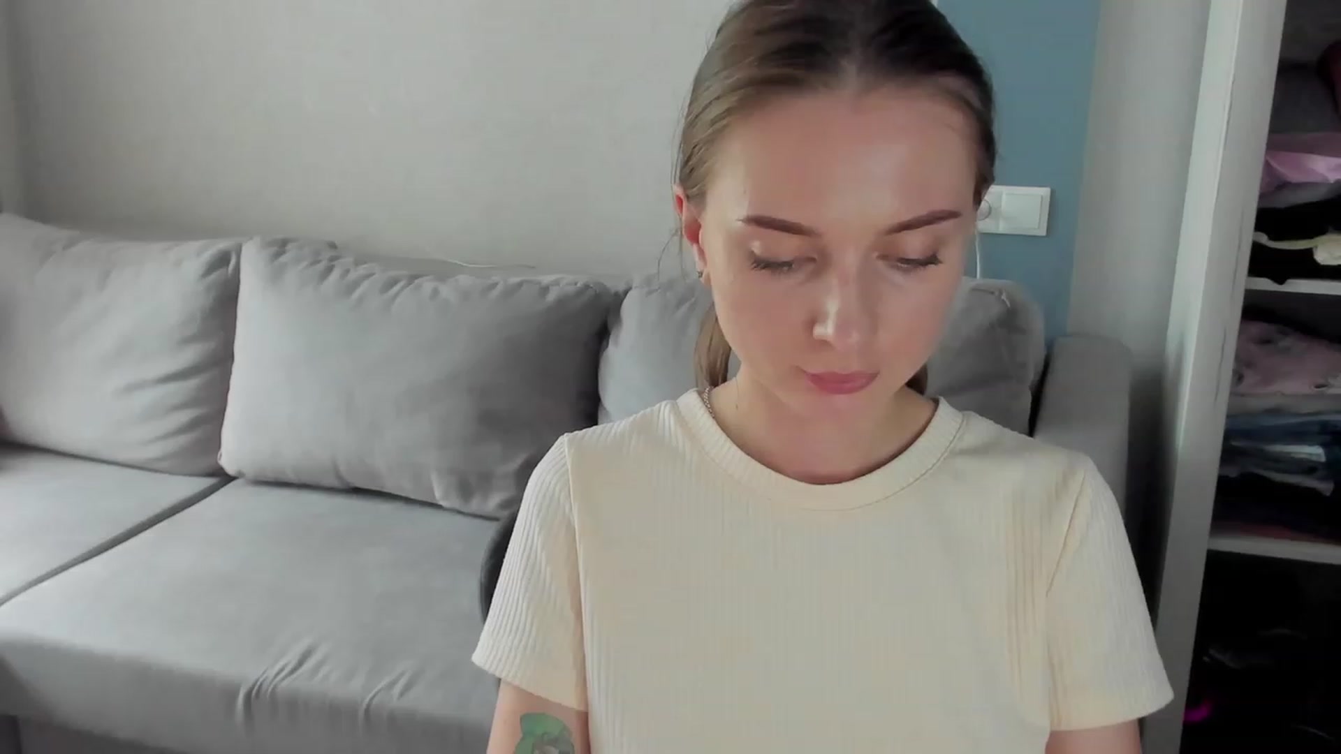 Gallery image thumbnail from Iam_Sasha's myfreecams stream on, 07/14/2023, 12:25 image 19 of 20