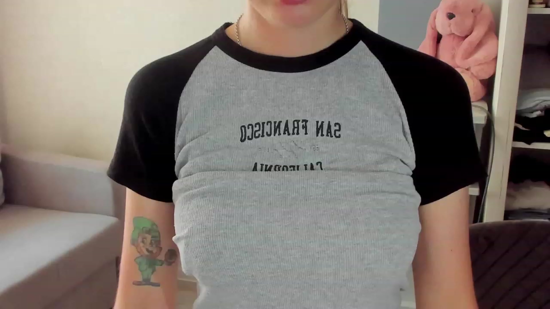Gallery image thumbnail from Iam_Sasha's myfreecams stream on, 07/17/2023, 10:52 image 4 of 20