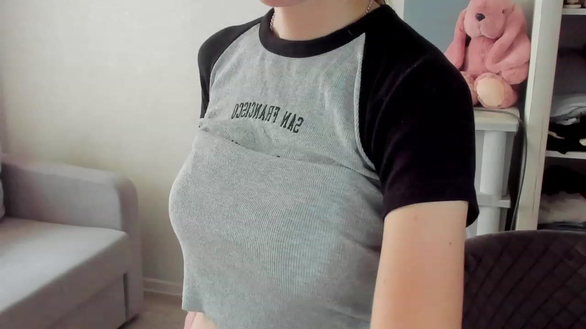Gallery image thumbnail from Iam_Sasha's myfreecams stream on, 07/17/2023, 10:52 image 17 of 20