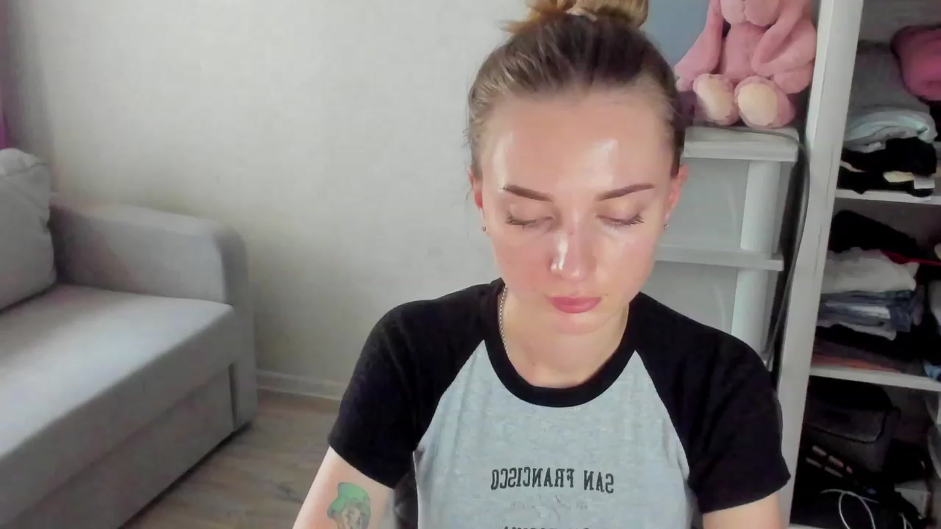 Gallery image thumbnail from Iam_Sasha's myfreecams stream on, 07/17/2023, 13:48 image 17 of 20