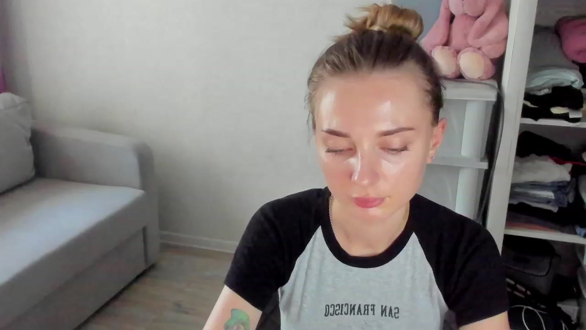 Gallery image thumbnail from Iam_Sasha's myfreecams stream on, 07/17/2023, 13:48 image 13 of 20