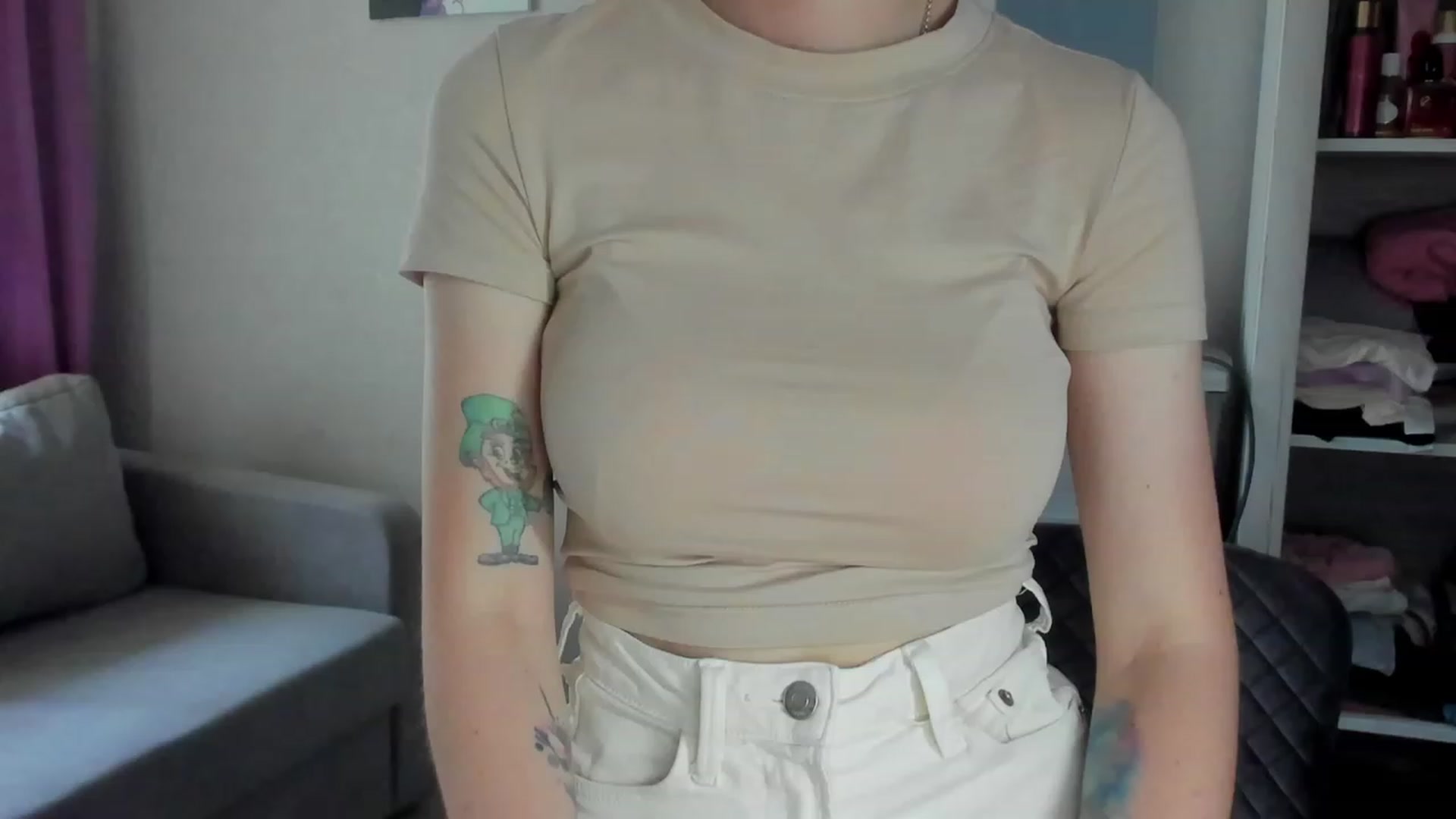Gallery image thumbnail from Iam_Sasha's myfreecams stream on, 07/24/2023, 11:42 image 8 of 20