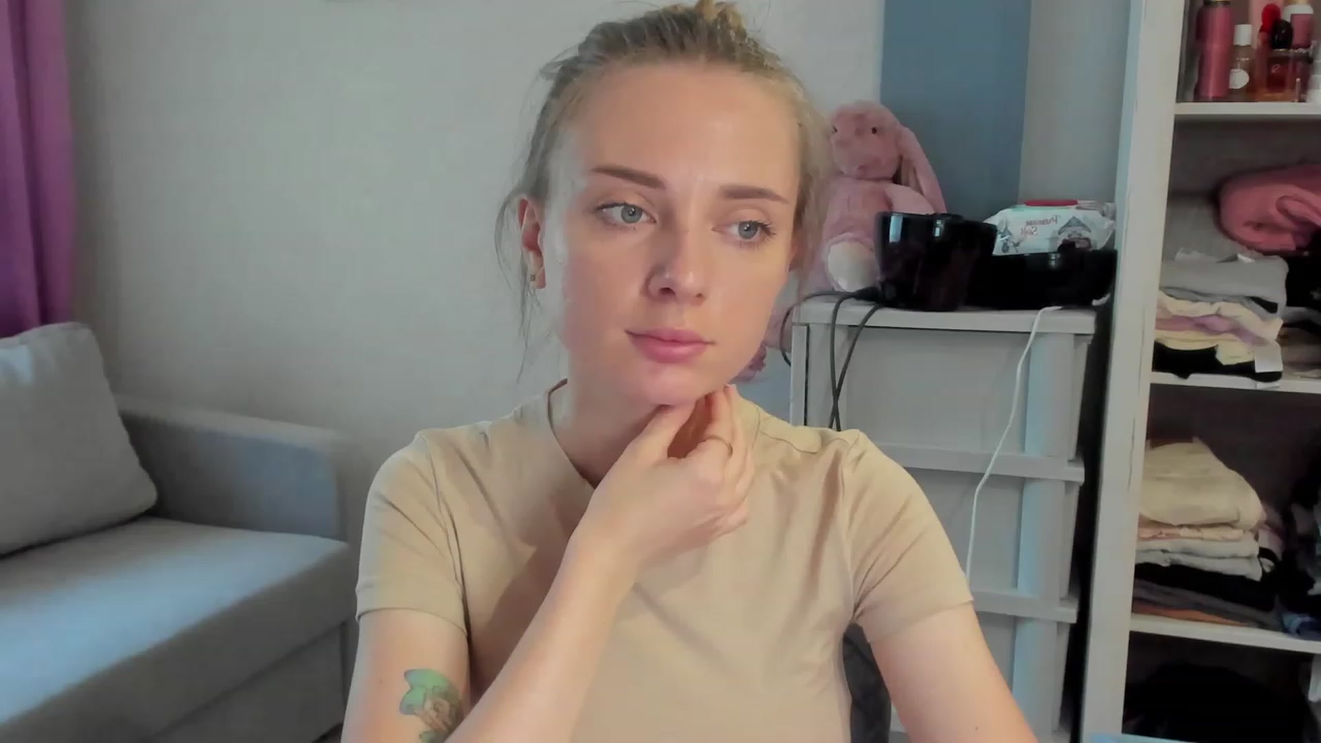 Gallery image thumbnail from Iam_Sasha's myfreecams stream on, 07/25/2023, 12:13 image 19 of 20