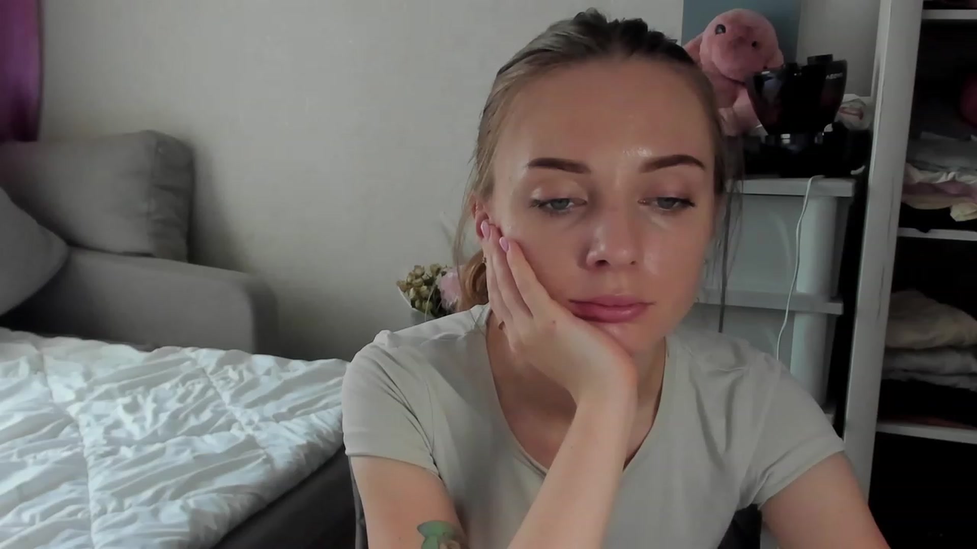 Gallery image thumbnail from Iam_Sasha's myfreecams stream on, 07/27/2023, 12:12 image 8 of 20
