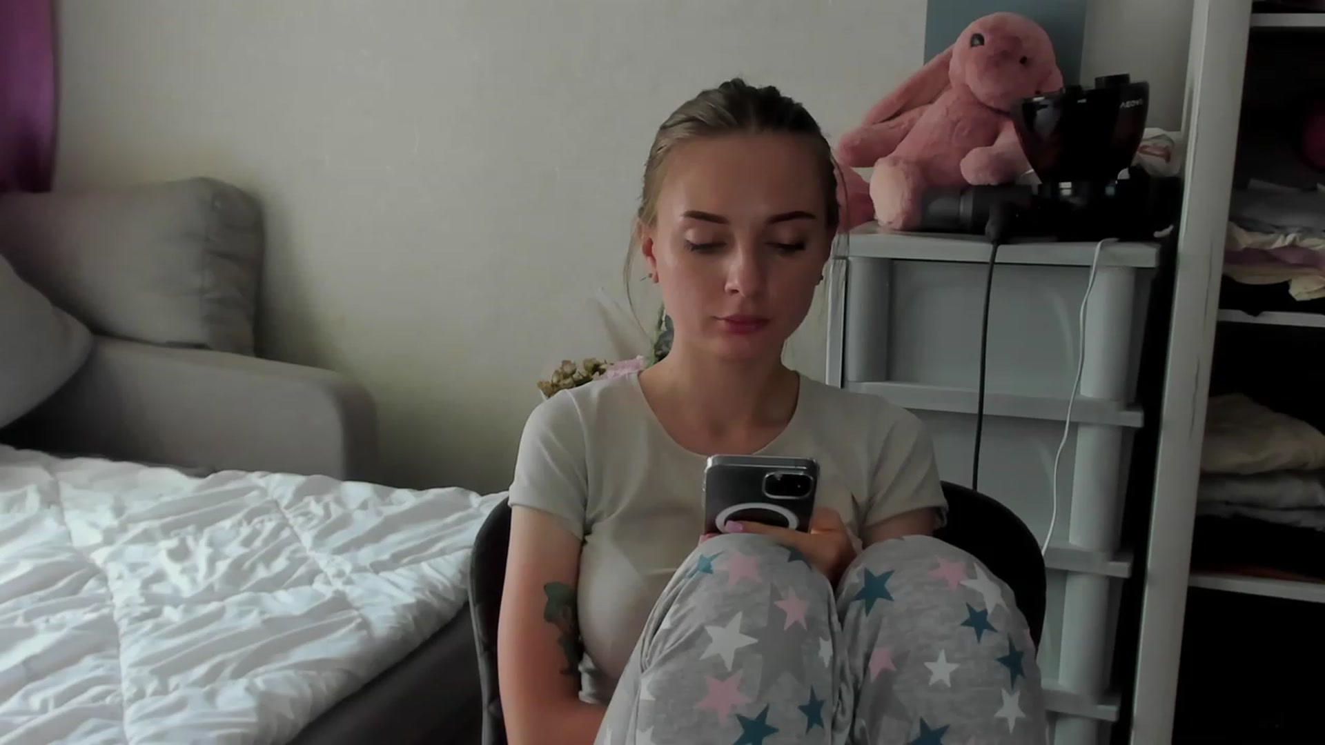 Gallery image thumbnail from Iam_Sasha's myfreecams stream on, 07/27/2023, 12:12 image 7 of 20