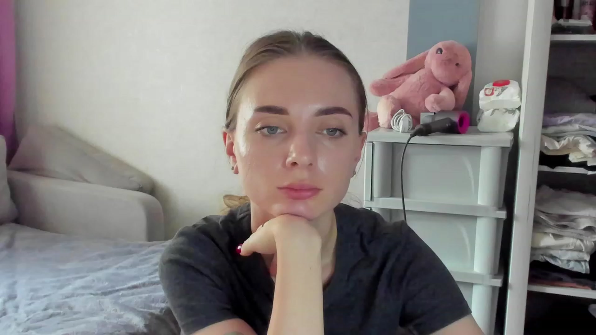 Gallery image thumbnail from Iam_Sasha's myfreecams stream on, 07/29/2023, 12:22 image 18 of 20