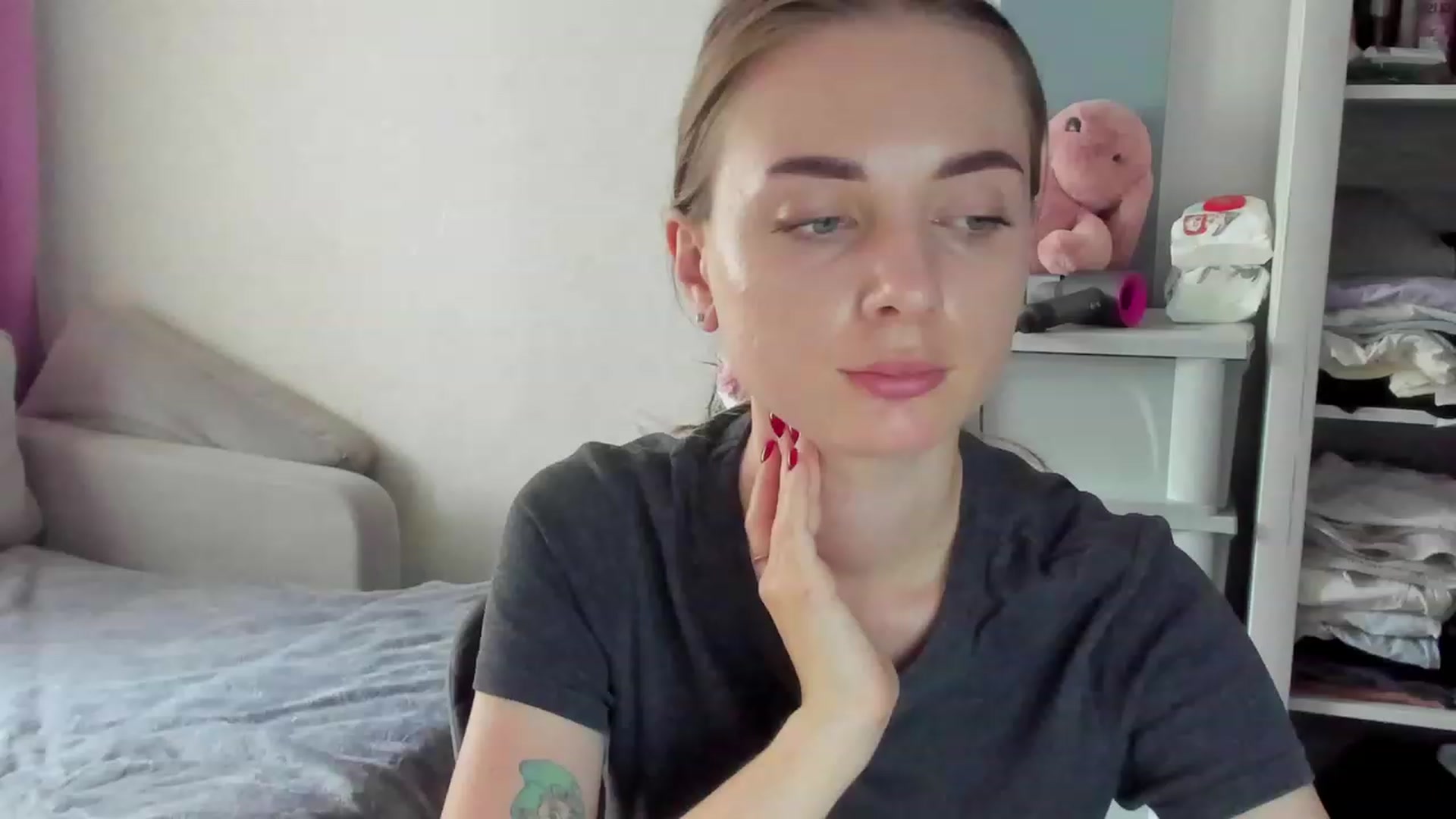 Gallery image thumbnail from Iam_Sasha's myfreecams stream on, 07/29/2023, 12:22 image 9 of 20