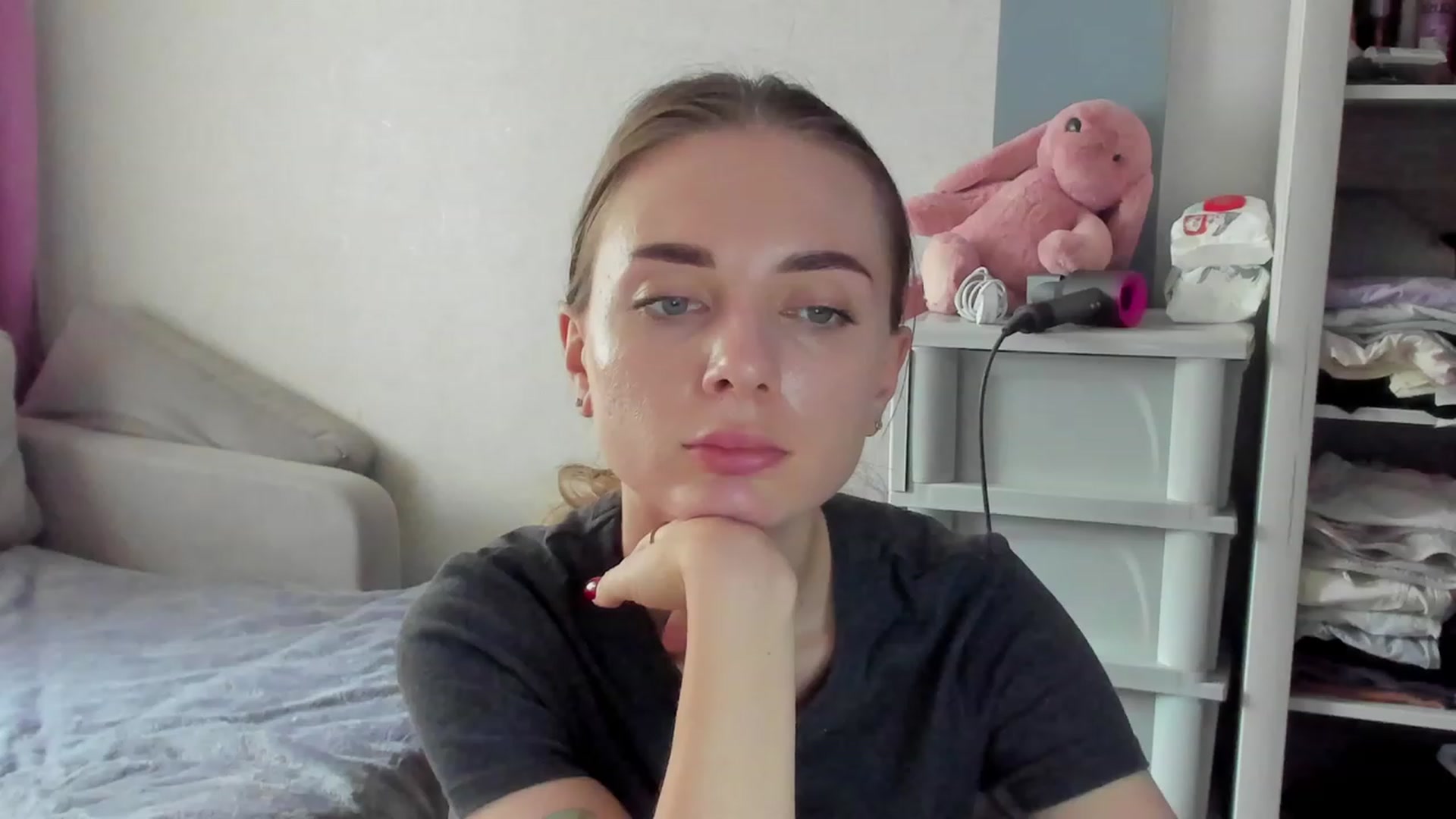 Gallery image thumbnail from Iam_Sasha's myfreecams stream on, 07/29/2023, 12:22 image 17 of 20