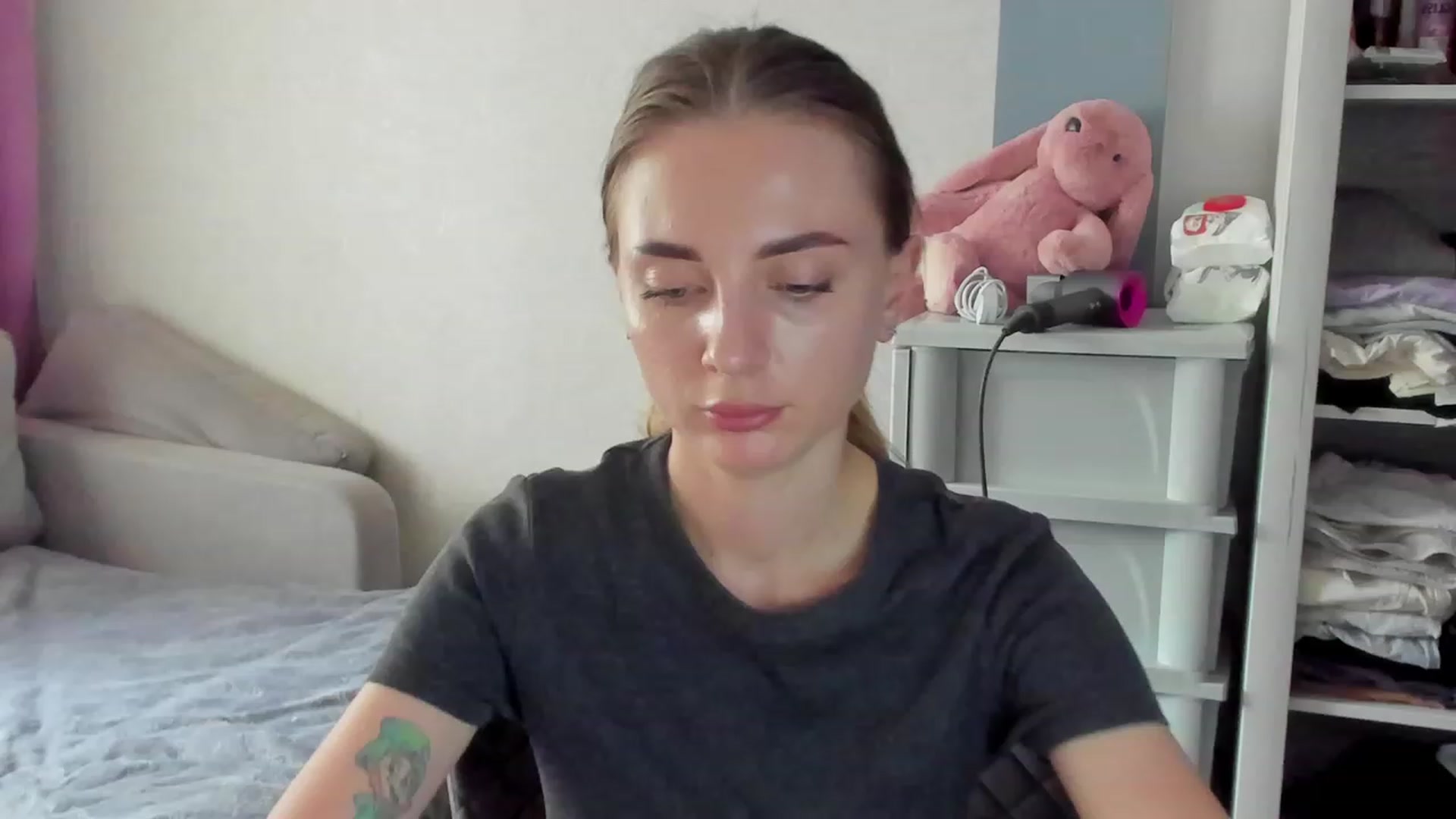 Gallery image thumbnail from Iam_Sasha's myfreecams stream on, 07/29/2023, 12:22 image 15 of 20