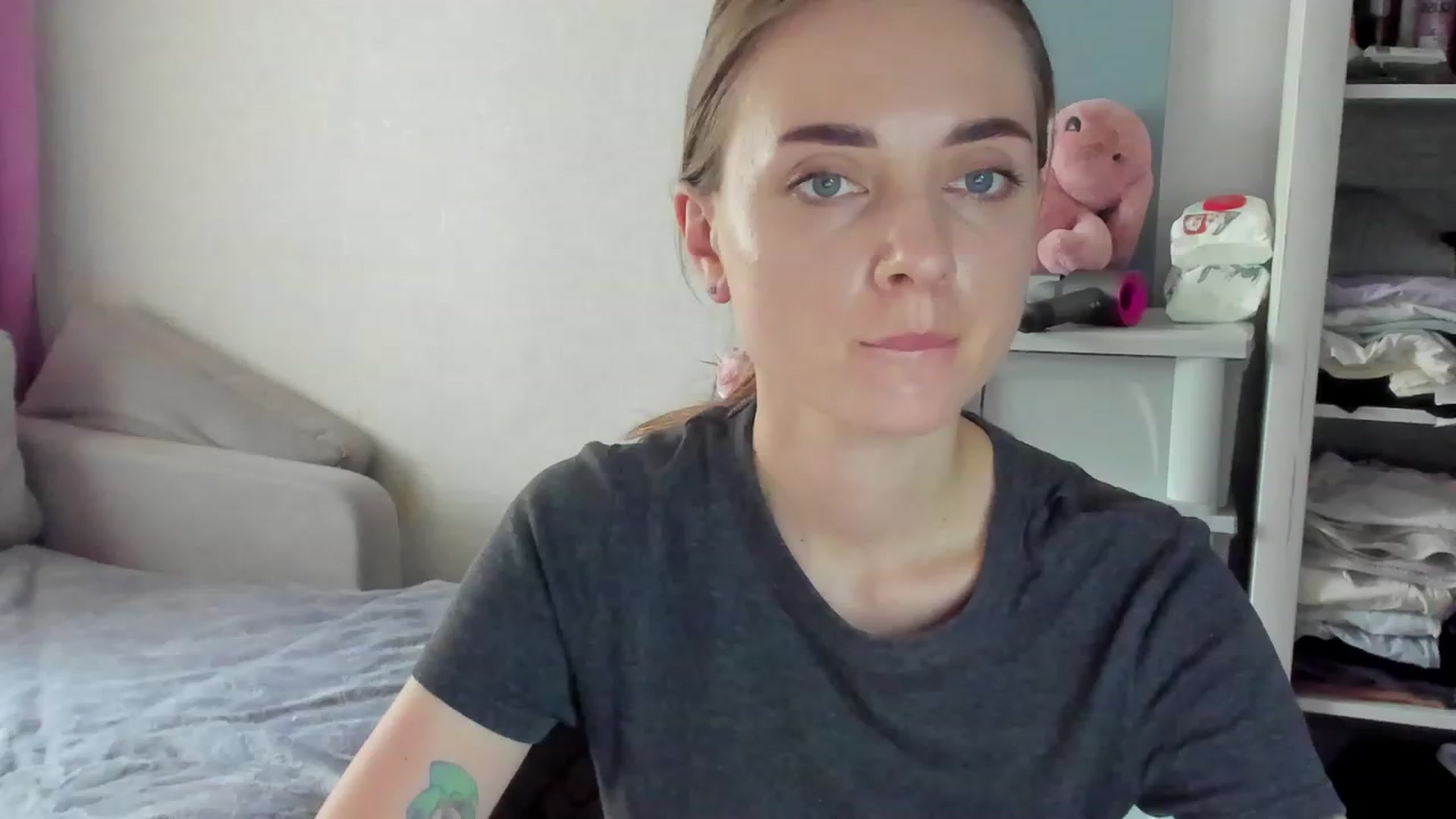 Gallery image thumbnail from Iam_Sasha's myfreecams stream on, 07/29/2023, 12:22 image 3 of 20