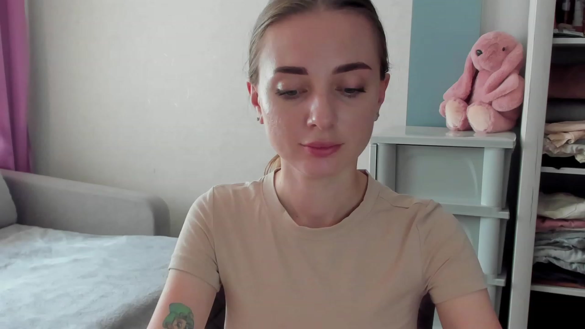 Gallery image thumbnail from Iam_Sasha's myfreecams stream on, 07/31/2023, 10:36 image 18 of 20