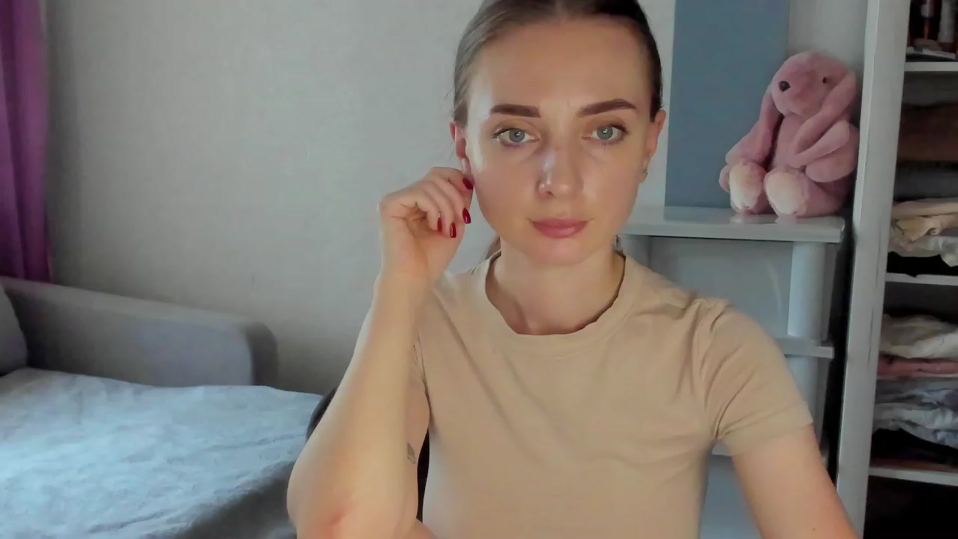 Gallery image thumbnail from Iam_Sasha's myfreecams stream on, 07/31/2023, 12:41 image 14 of 20