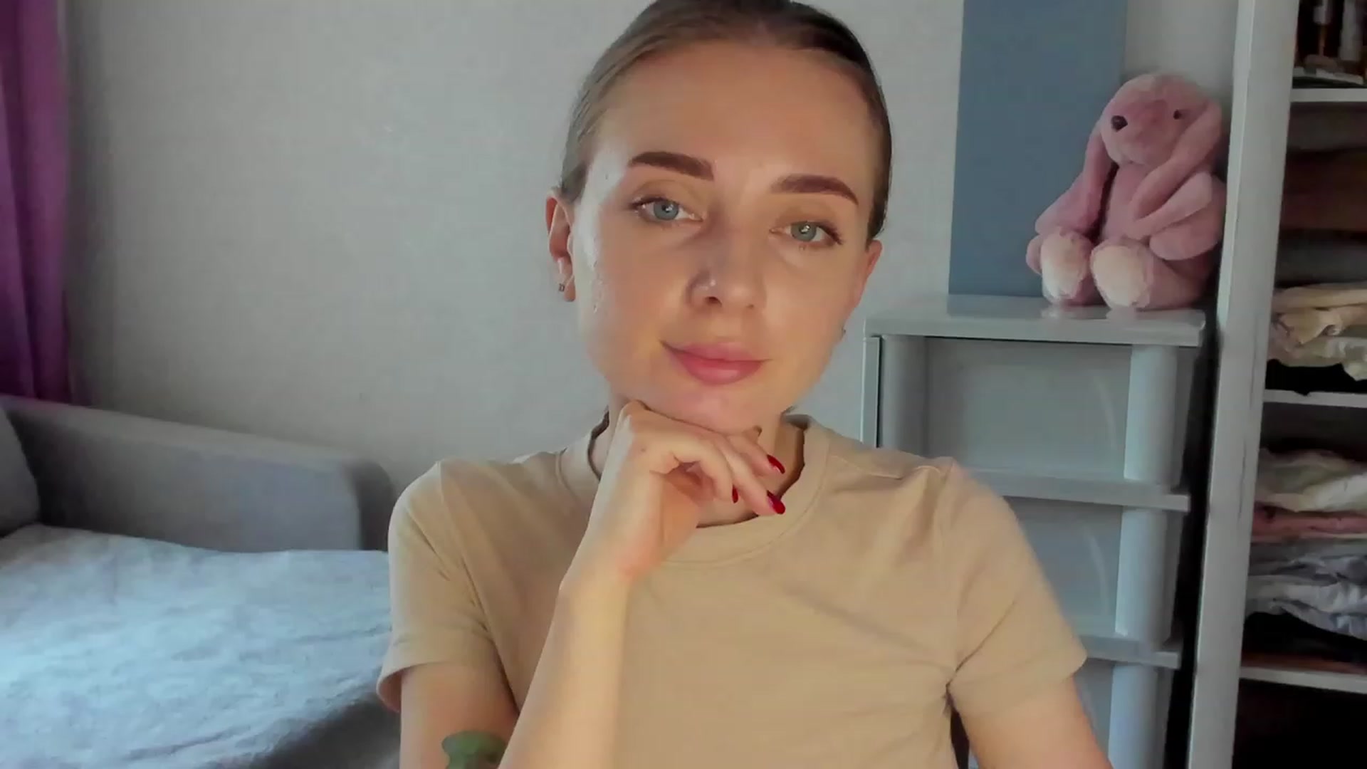 Gallery image thumbnail from Iam_Sasha's myfreecams stream on, 07/31/2023, 12:41 image 11 of 20