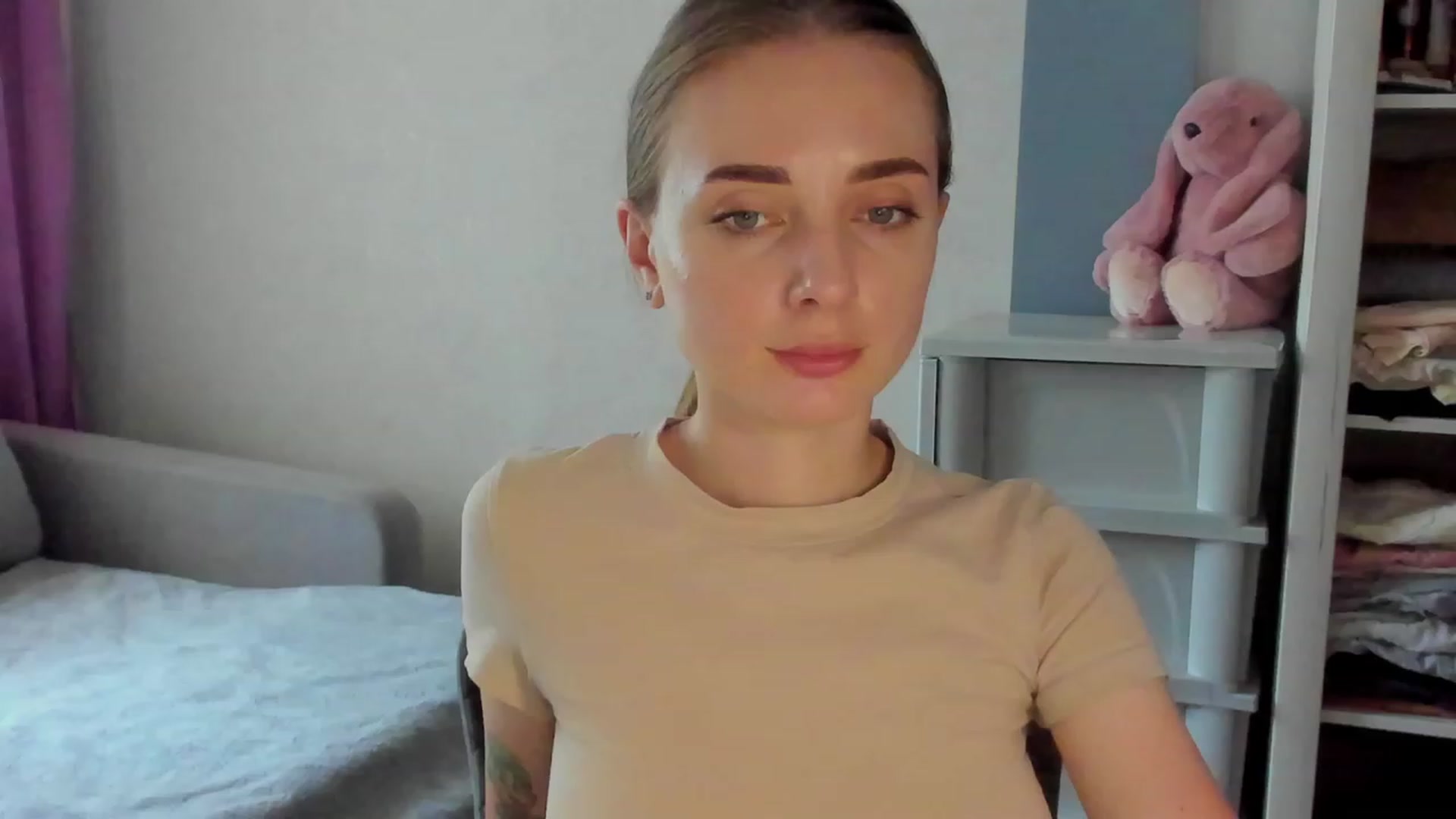 Gallery image thumbnail from Iam_Sasha's myfreecams stream on, 07/31/2023, 12:41 image 9 of 20