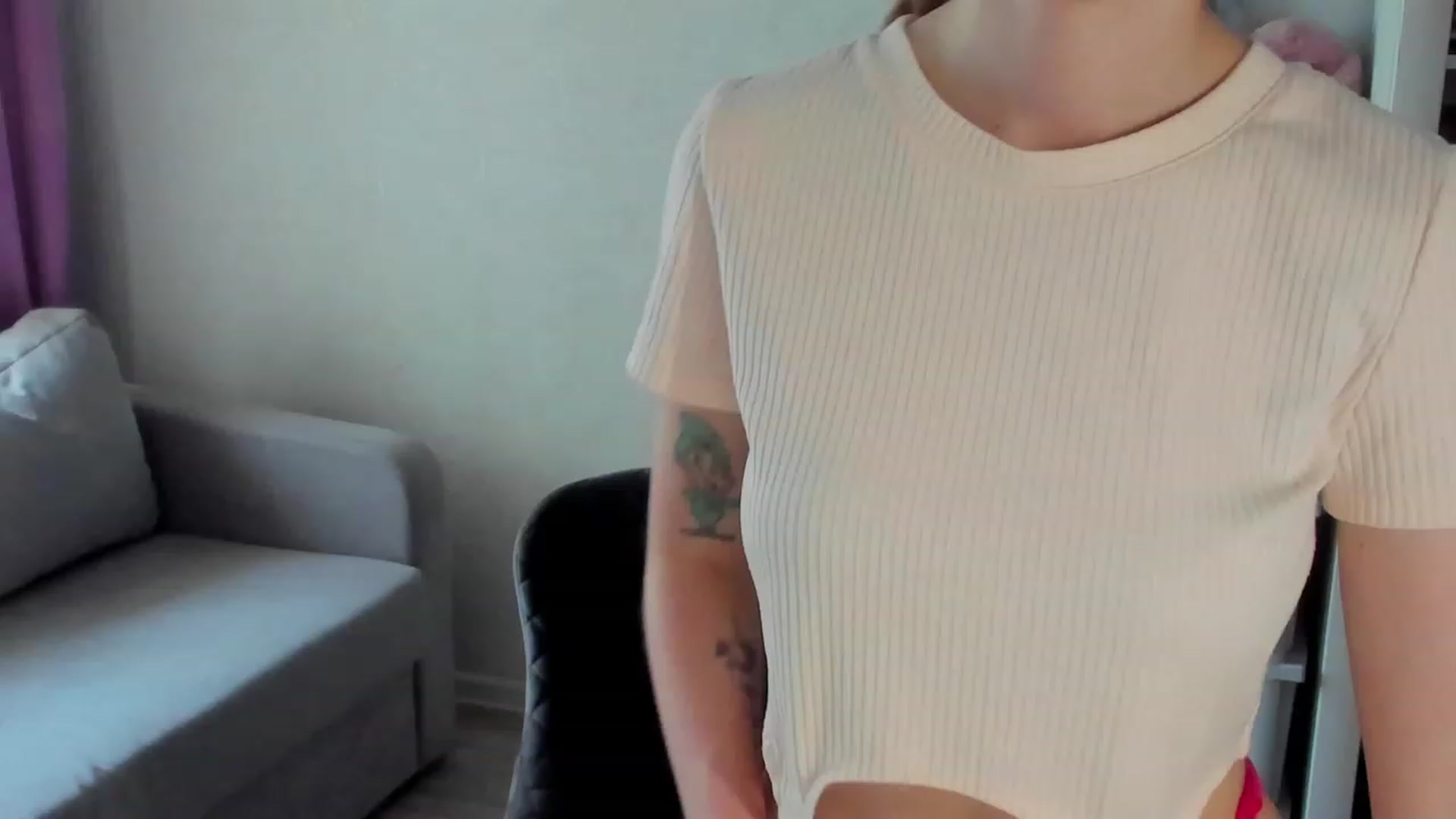 Gallery image thumbnail from Iam_Sasha's myfreecams stream on, 08/01/2023, 11:53 image 5 of 20