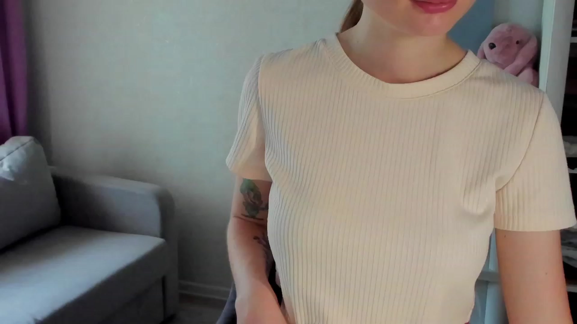Gallery image thumbnail from Iam_Sasha's myfreecams stream on, 08/01/2023, 11:53 image 12 of 20
