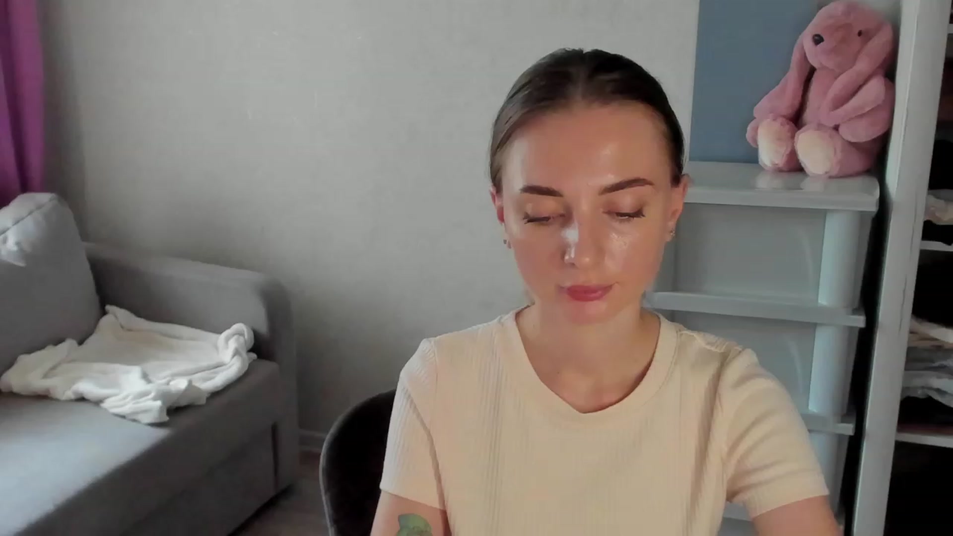 Gallery image thumbnail from Iam_Sasha's myfreecams stream on, 08/01/2023, 12:54 image 14 of 20