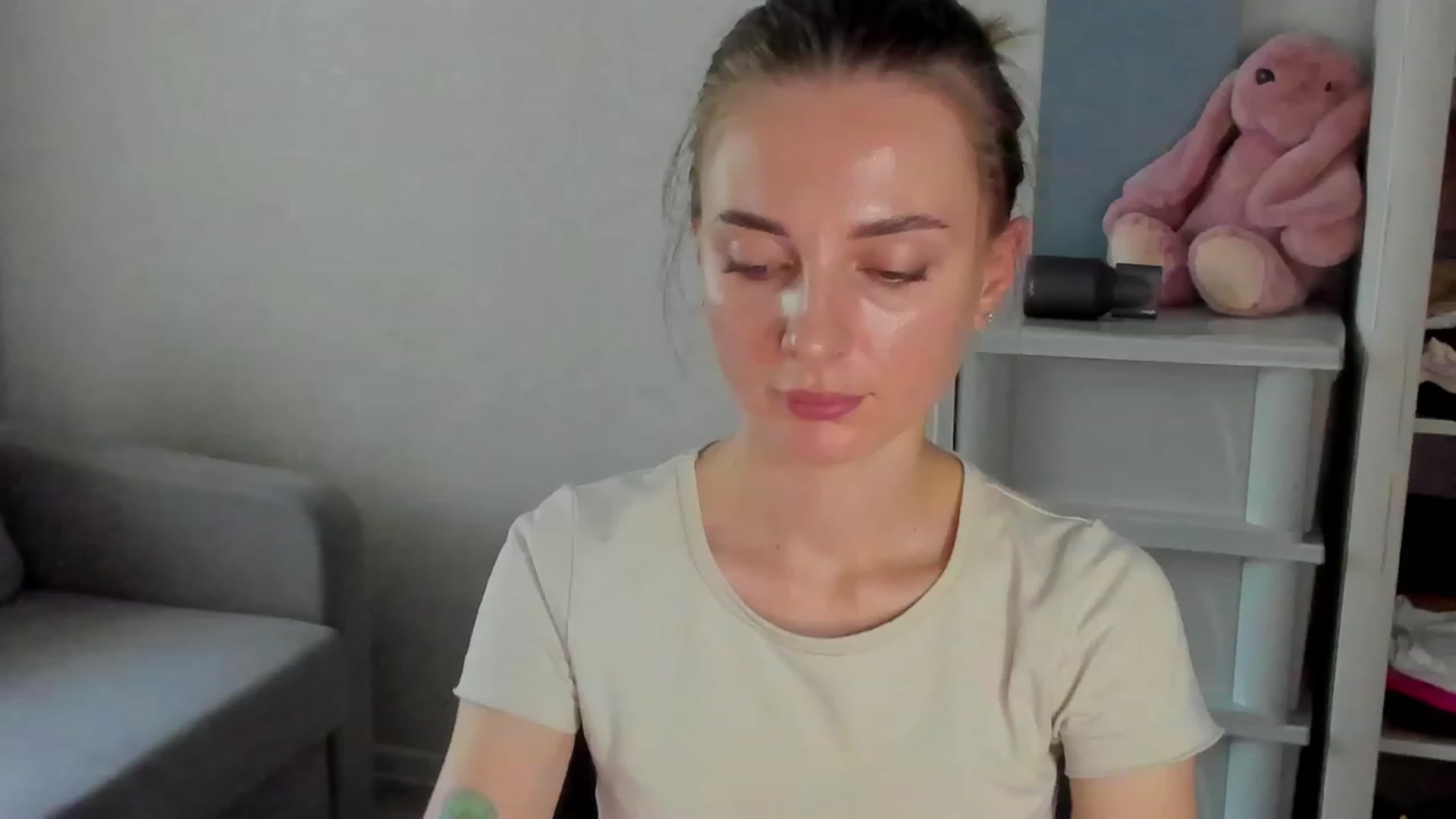Gallery image thumbnail from Iam_Sasha's myfreecams stream on, 08/03/2023, 13:51 image 13 of 20