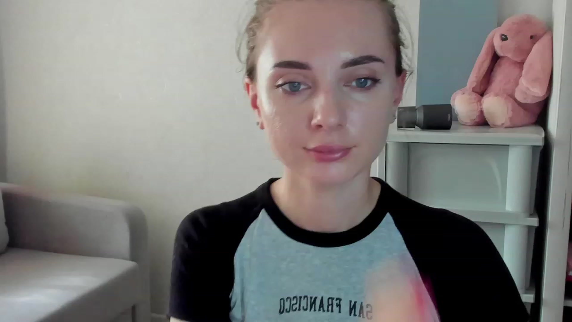 Gallery image thumbnail from Iam_Sasha's myfreecams stream on, 08/04/2023, 11:08 image 14 of 20