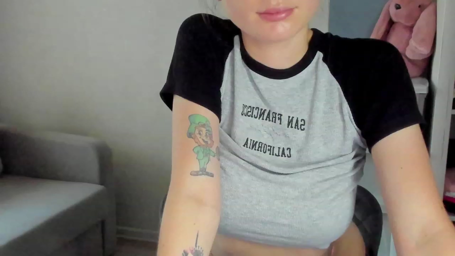 Gallery image thumbnail from Iam_Sasha's myfreecams stream on, 08/04/2023, 13:39 image 20 of 20