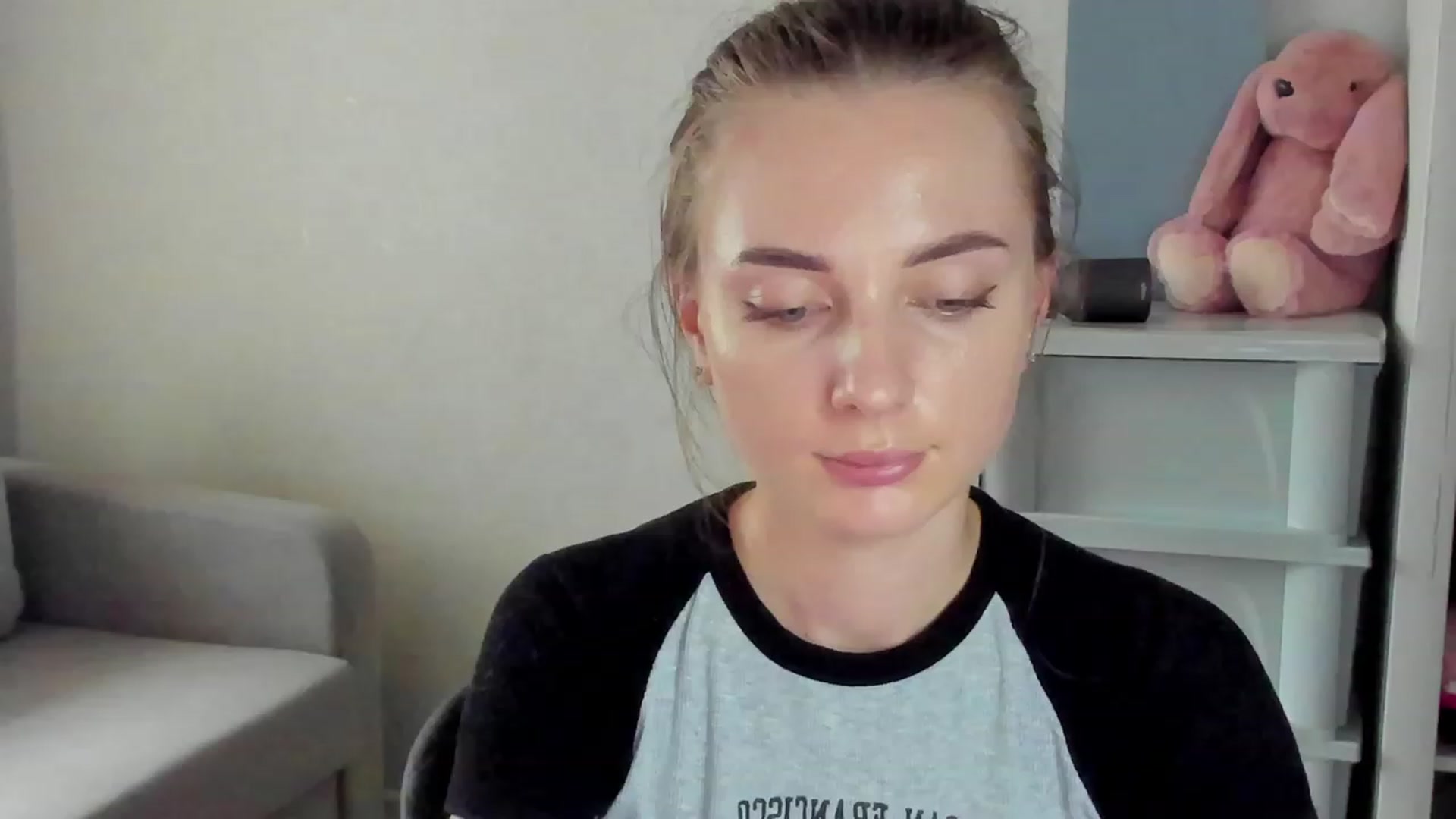 Gallery image thumbnail from Iam_Sasha's myfreecams stream on, 08/04/2023, 13:39 image 1 of 20