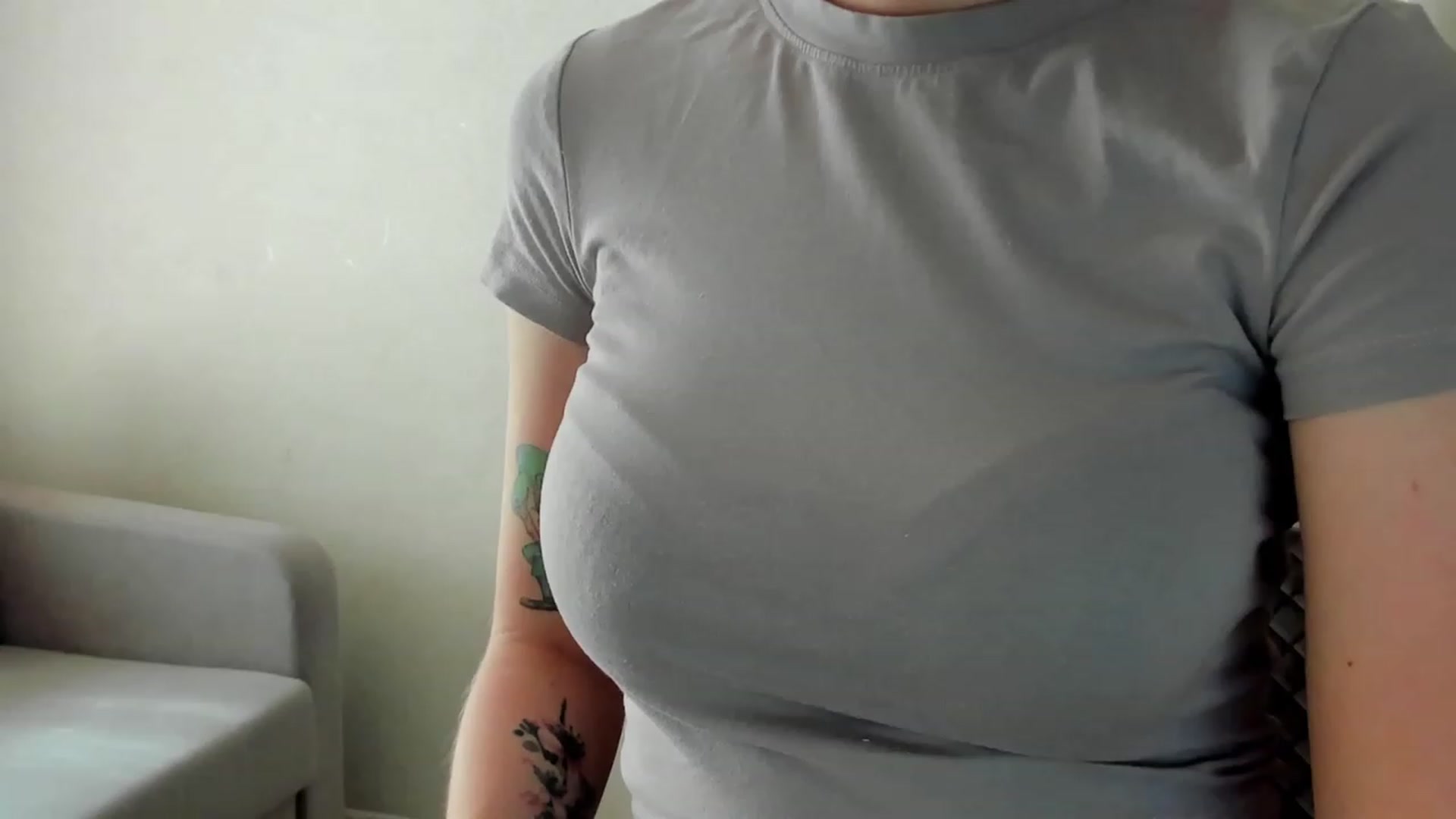 Gallery image thumbnail from Iam_Sasha's myfreecams stream on, 08/09/2023, 10:17 image 8 of 20