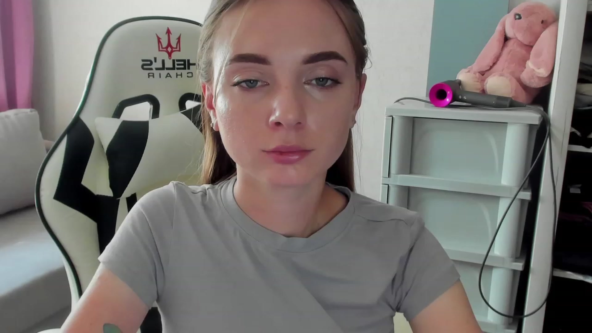 Gallery image thumbnail from Iam_Sasha's myfreecams stream on, 08/24/2023, 10:38 image 20 of 20