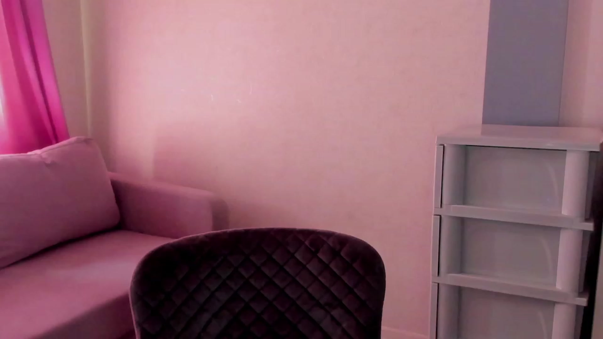 Gallery image thumbnail from Iam_Sasha's myfreecams stream on, 08/30/2023, 10:57 image 14 of 20