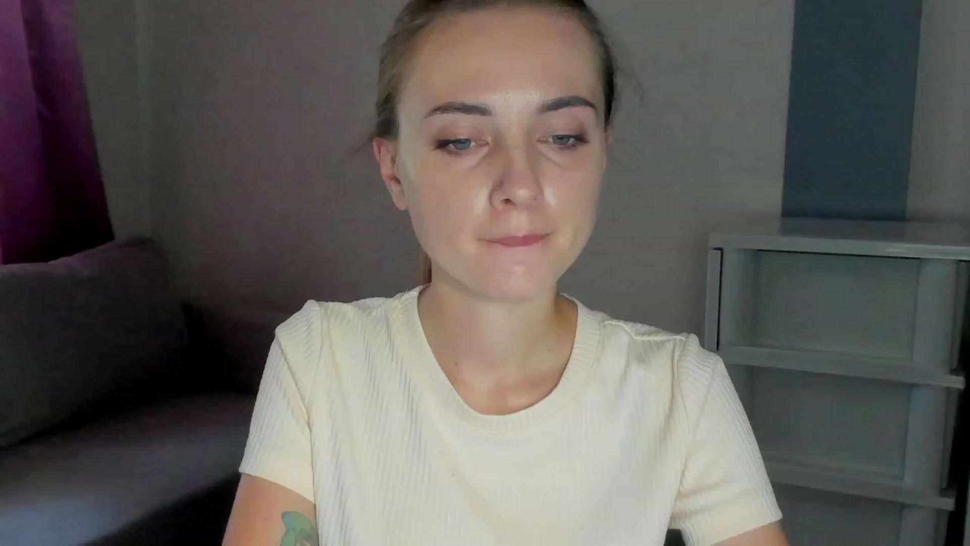 Gallery image thumbnail from Iam_Sasha's myfreecams stream on, 08/30/2023, 13:05 image 19 of 20
