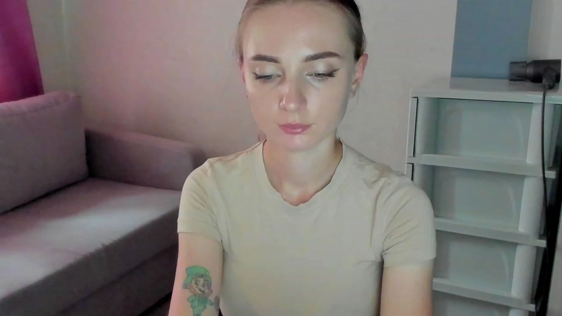 Gallery image thumbnail from Iam_Sasha's myfreecams stream on, 09/01/2023, 12:11 image 1 of 20