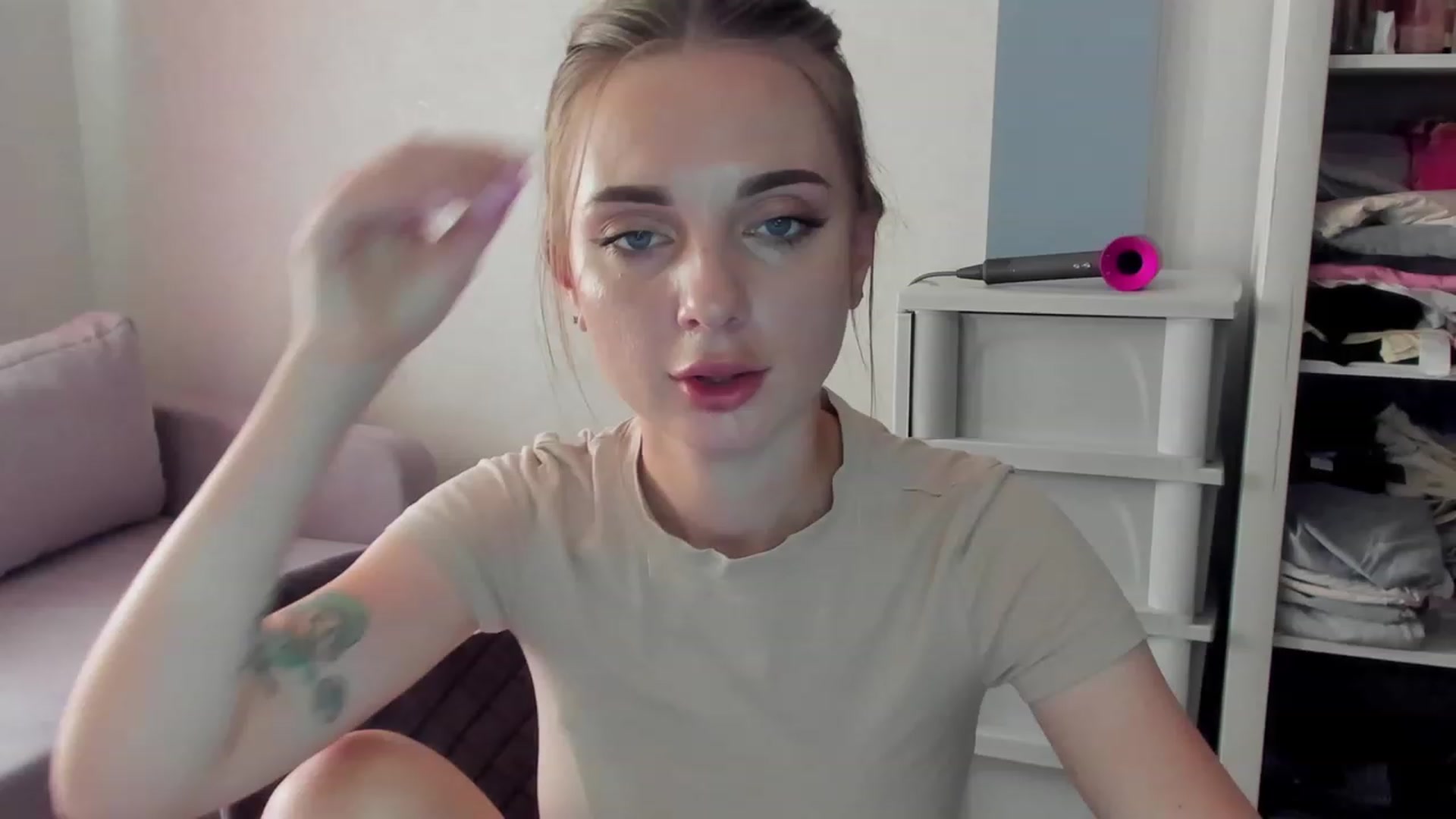 Gallery image thumbnail from Iam_Sasha's myfreecams stream on, 09/06/2023, 08:09 image 1 of 20