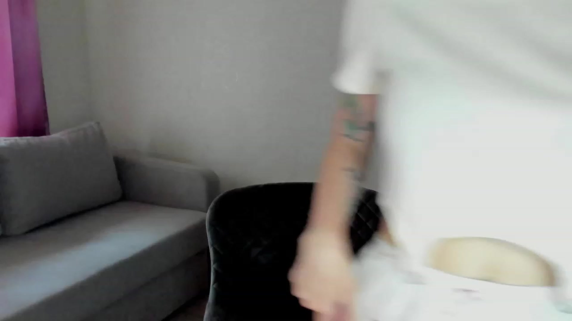 Gallery image thumbnail from Iam_Sasha's myfreecams stream on, 09/07/2023, 12:50 image 17 of 20