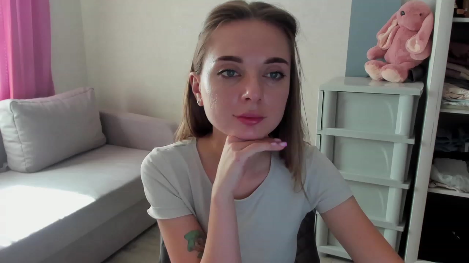 Gallery image thumbnail from Iam_Sasha's myfreecams stream on, 09/26/2023, 09:27 image 6 of 20