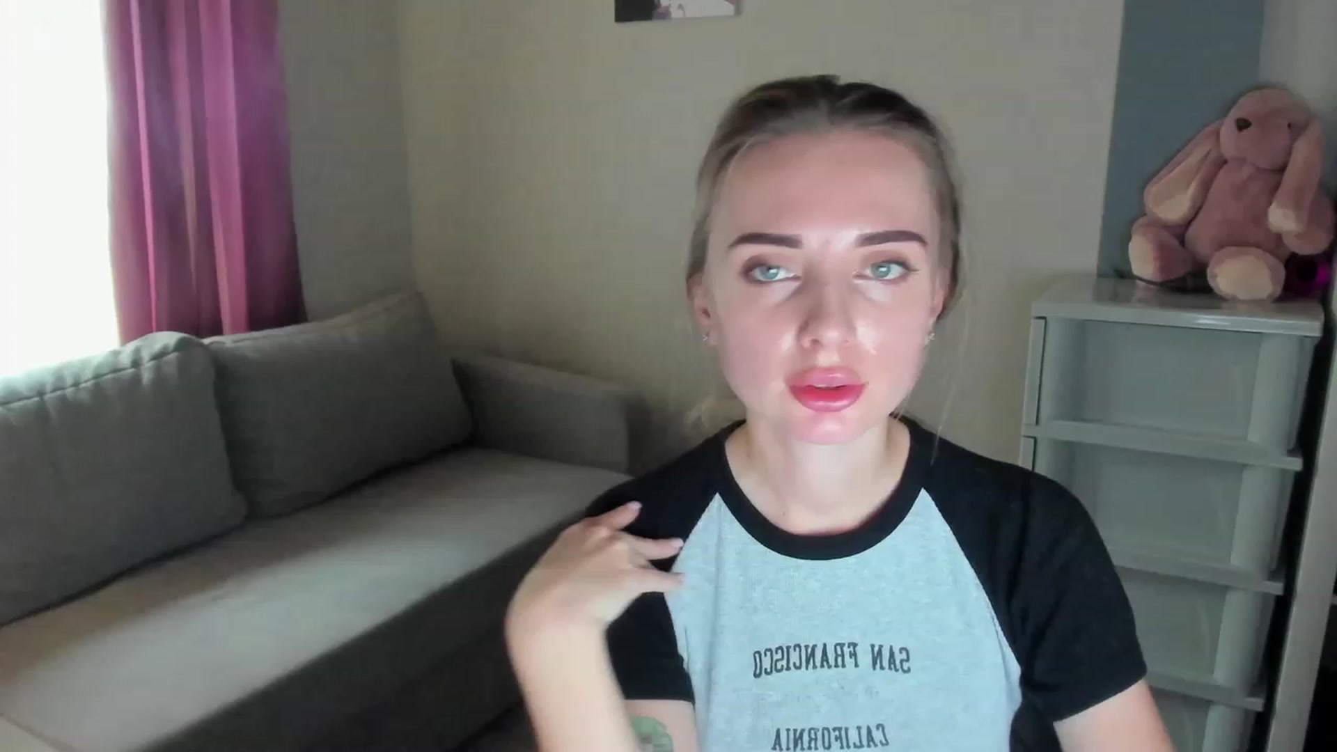Gallery image thumbnail from Iam_Sasha's myfreecams stream on, 10/08/2023, 12:17 image 11 of 20