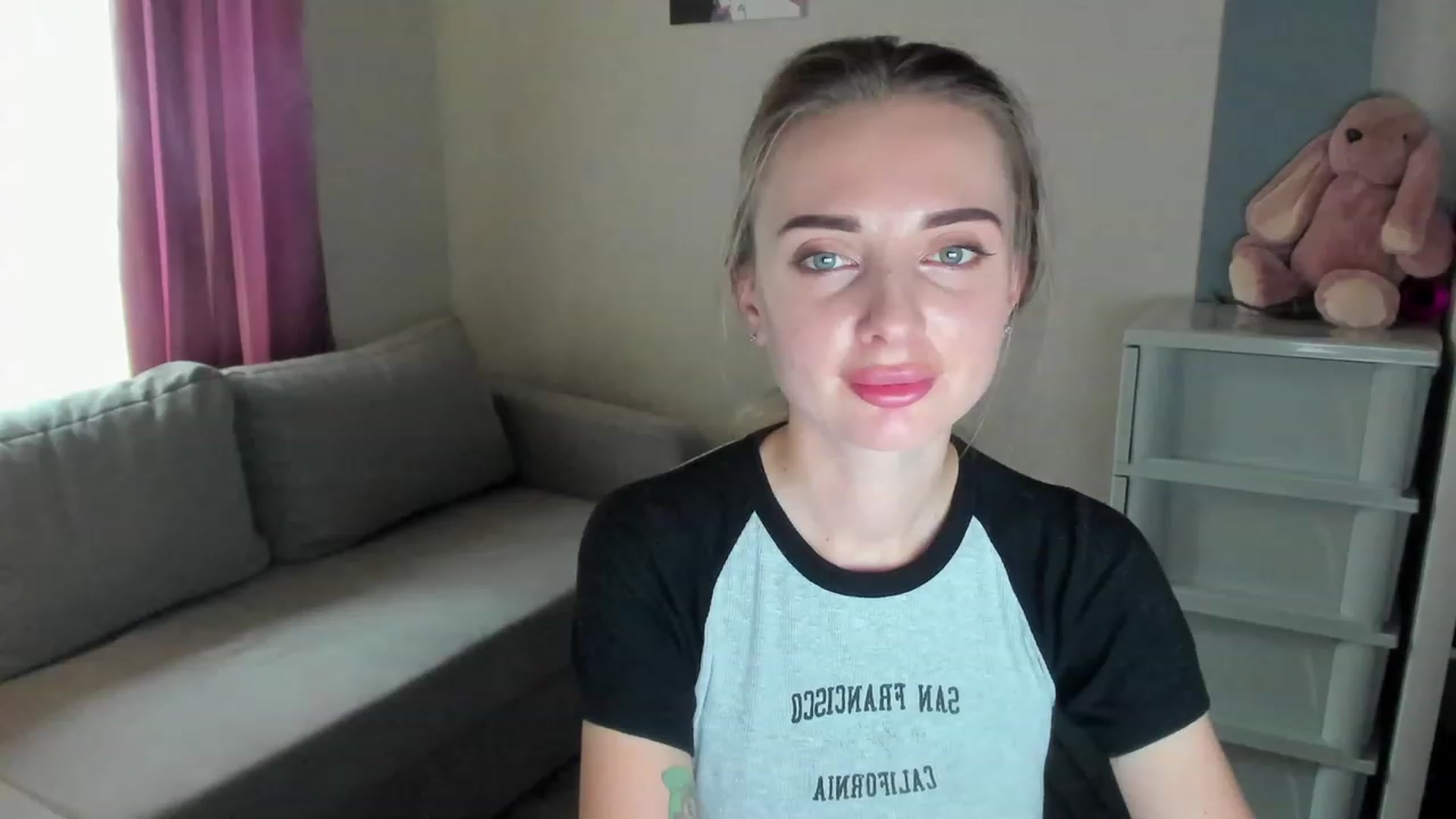 Gallery image thumbnail from Iam_Sasha's myfreecams stream on, 10/08/2023, 12:17 image 13 of 20