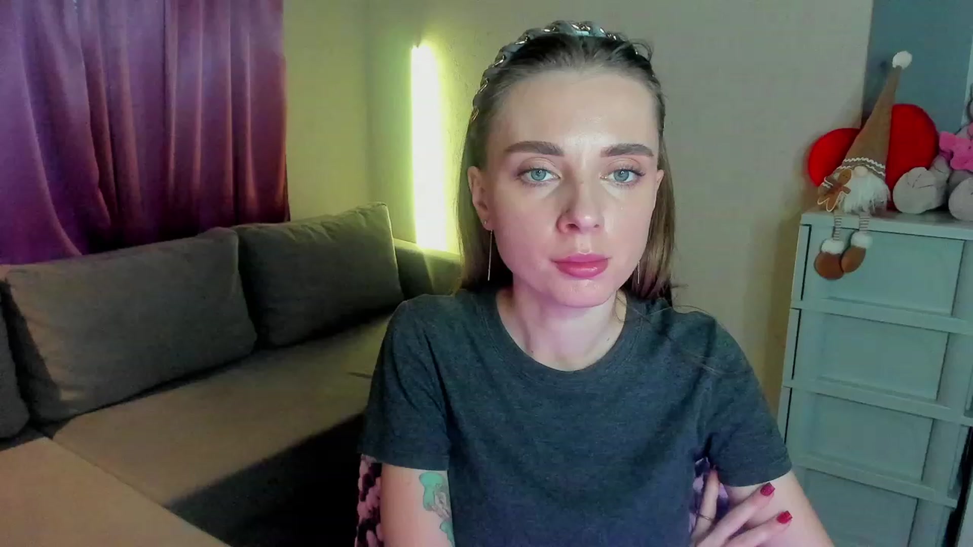 Gallery image thumbnail from Iam_Sasha's myfreecams stream on, 01/07/2024, 13:59 image 18 of 20