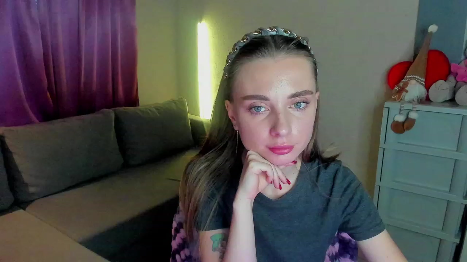 Gallery image thumbnail from Iam_Sasha's myfreecams stream on, 01/07/2024, 13:59 image 20 of 20