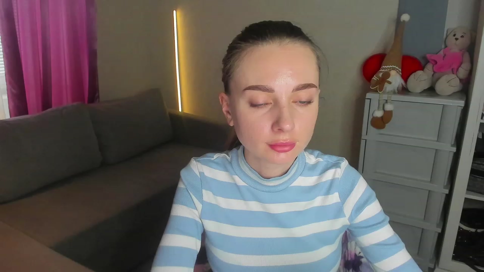 Gallery image thumbnail from Iam_Sasha's myfreecams stream on, 01/21/2024, 12:34 image 20 of 20