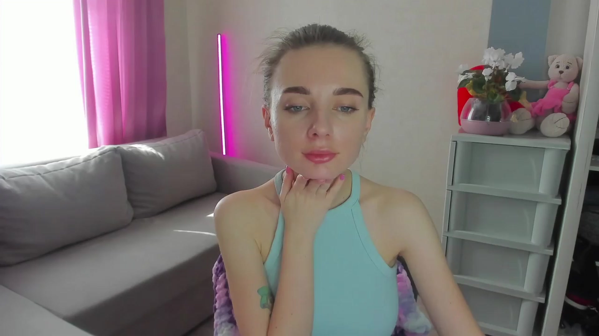Gallery image thumbnail from Iam_Sasha's myfreecams stream on, 03/23/2024, 10:03 image 7 of 20