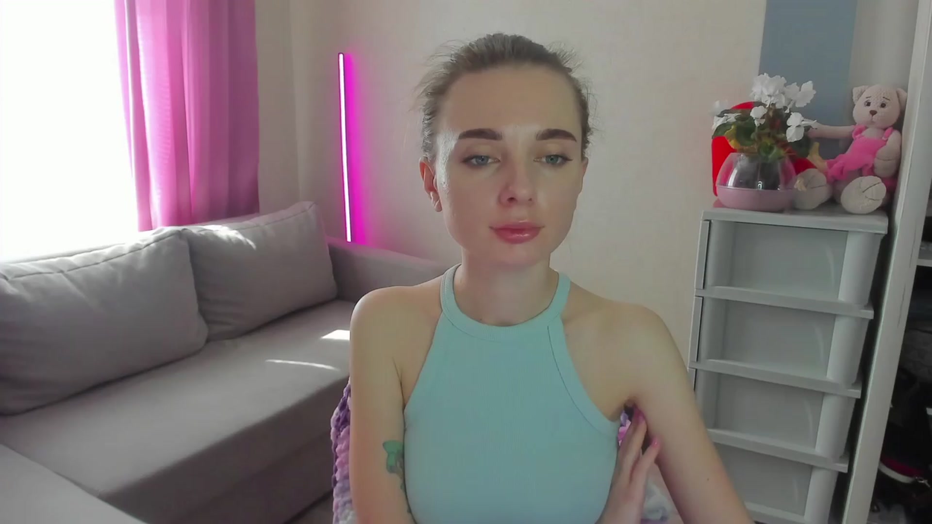 Gallery image thumbnail from Iam_Sasha's myfreecams stream on, 03/23/2024, 10:03 image 4 of 20