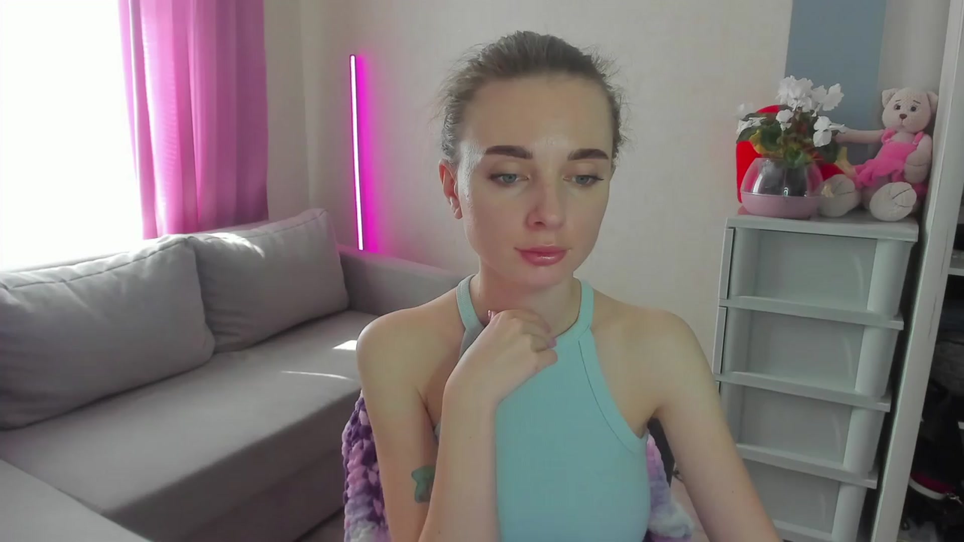 Gallery image thumbnail from Iam_Sasha's myfreecams stream on, 03/23/2024, 10:03 image 8 of 20